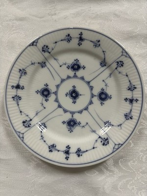 1 Royal Copenhagen Blue Fluted Half Lace 7 5/8" Salad Plate #573 | eBay US