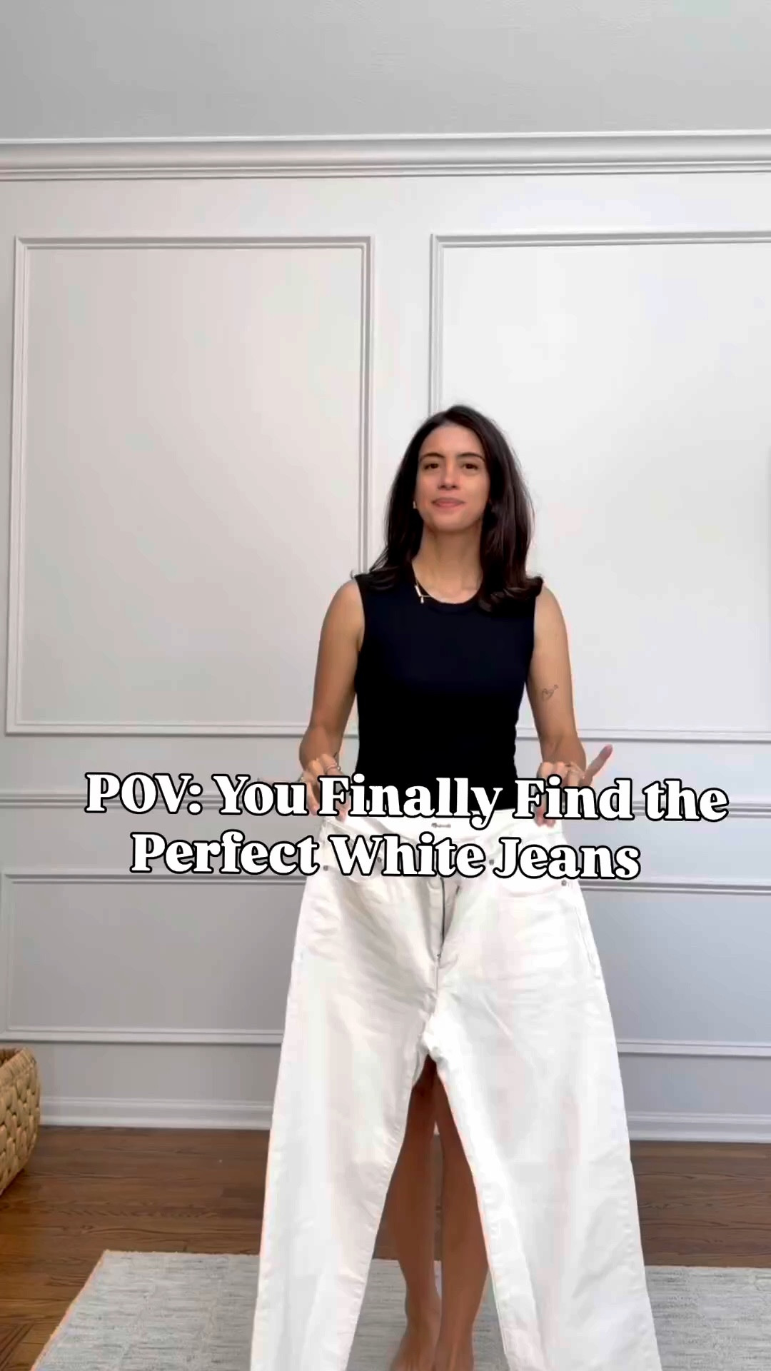 These are the Wide-Leg Crop in a soft ecru (not a harsh white), which makes them so easy to style with everything in your closet.
High-rise, super flattering, and structured with a little stretch so they still feel comfortable all day. The cropped length is perfect with flats, loafers, or sneakers for everyday outfits.
Size & fit: wearing my regular size 27 (TTS). High-rise with a relaxed wide leg and cropped inseam.


#LTKgrwm #LTKSeasonal #LTKootd