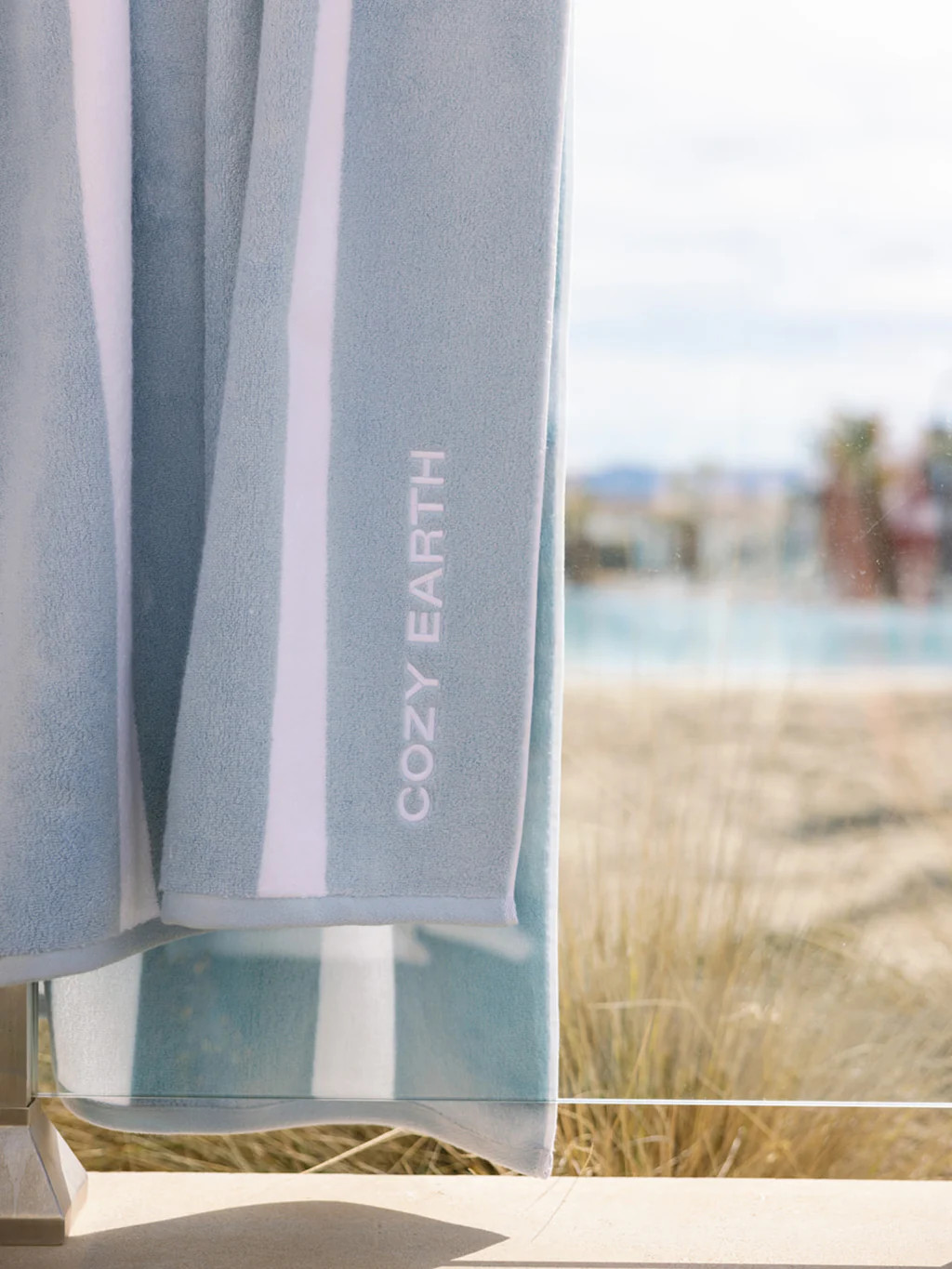 Classic Stripe Resort Towel | Cozy Earth