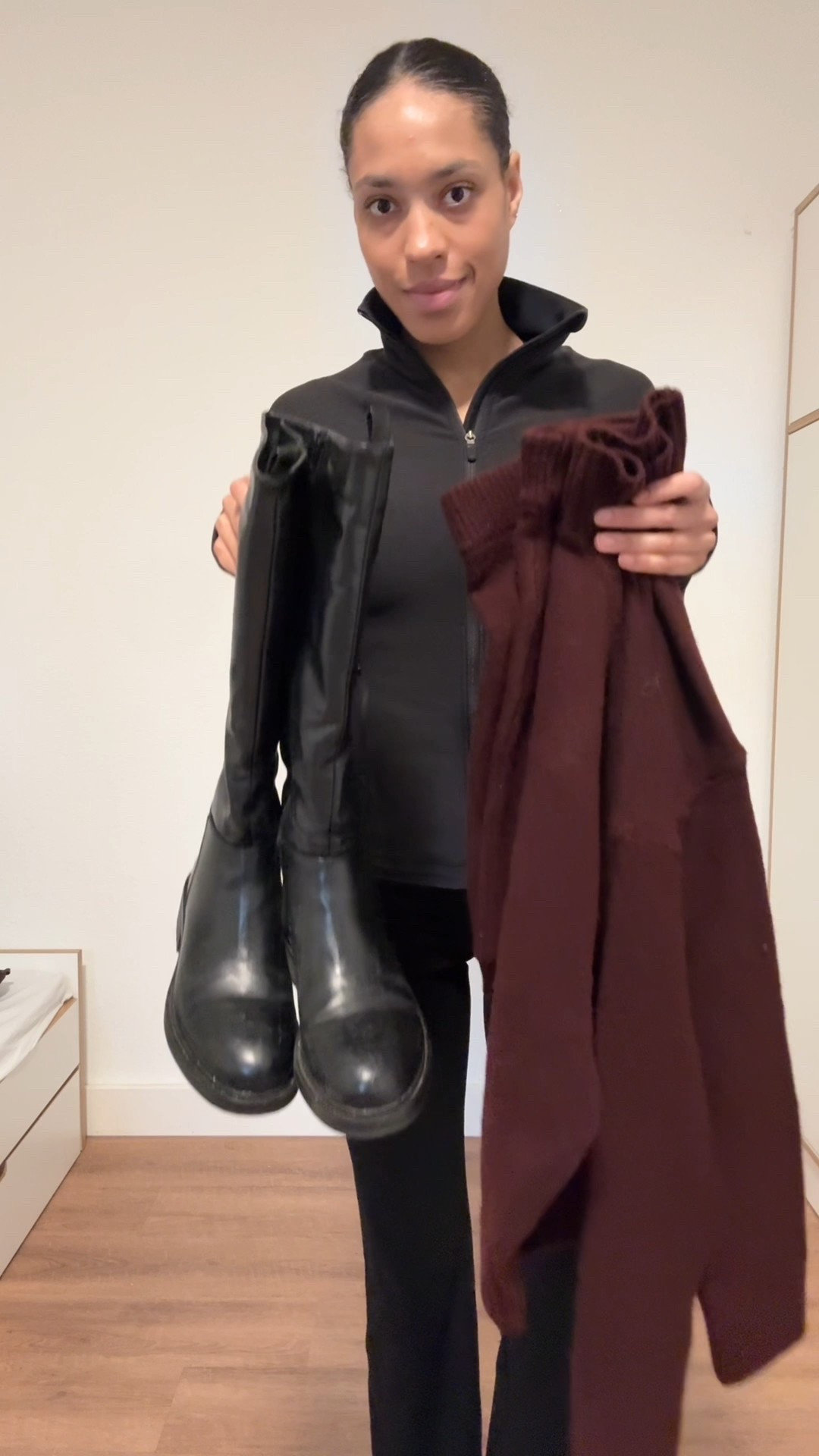 2/7 festive outfits ❤️✨
I love matching sets for winter — they make you look stylish and put together without even trying.
Burgundy is the perfect festive color 🔥✨💋
So cozy, yet so elegant.

#LTKootd #LTKSeasonal #LTKHoliday