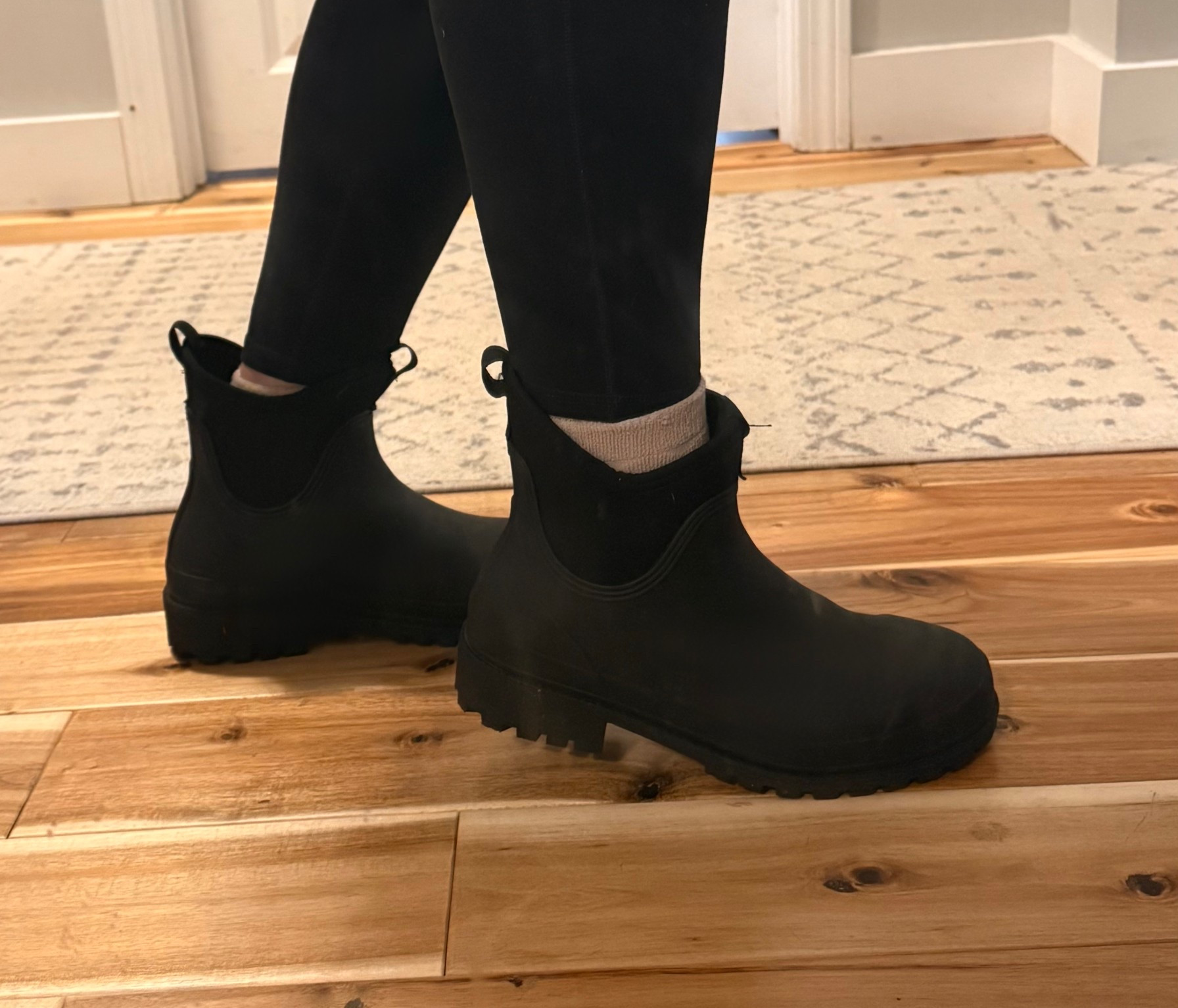 The best winter Chelsea boots! Warm, waterproof, and durable! Under $30! #walmart 

#LTKSeasonal #LTKSaleAlert #LTKShoeCrush