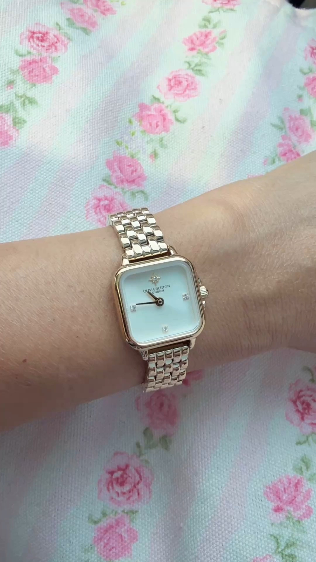 Obsessed with this watch! Looks super expensive and the 20mm size is perfect for petite wrists

#LTKdayinmylife #LTKSaleAlert #LTKPetite