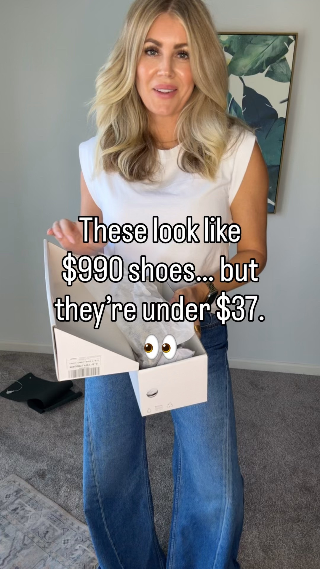 Okayyyy these are GOOD. 😍

The designer pair is around $990 and these are UNDER $37. Like… are you kidding me?! 😂

This is exactly why I love finding the expensive LOOK without the expensive price tag.

#AmazonFashion #AmazonFinds #AffordableStyle #StyleOver40 #DesignerLookForLess

#LTKootd #LTKOver40