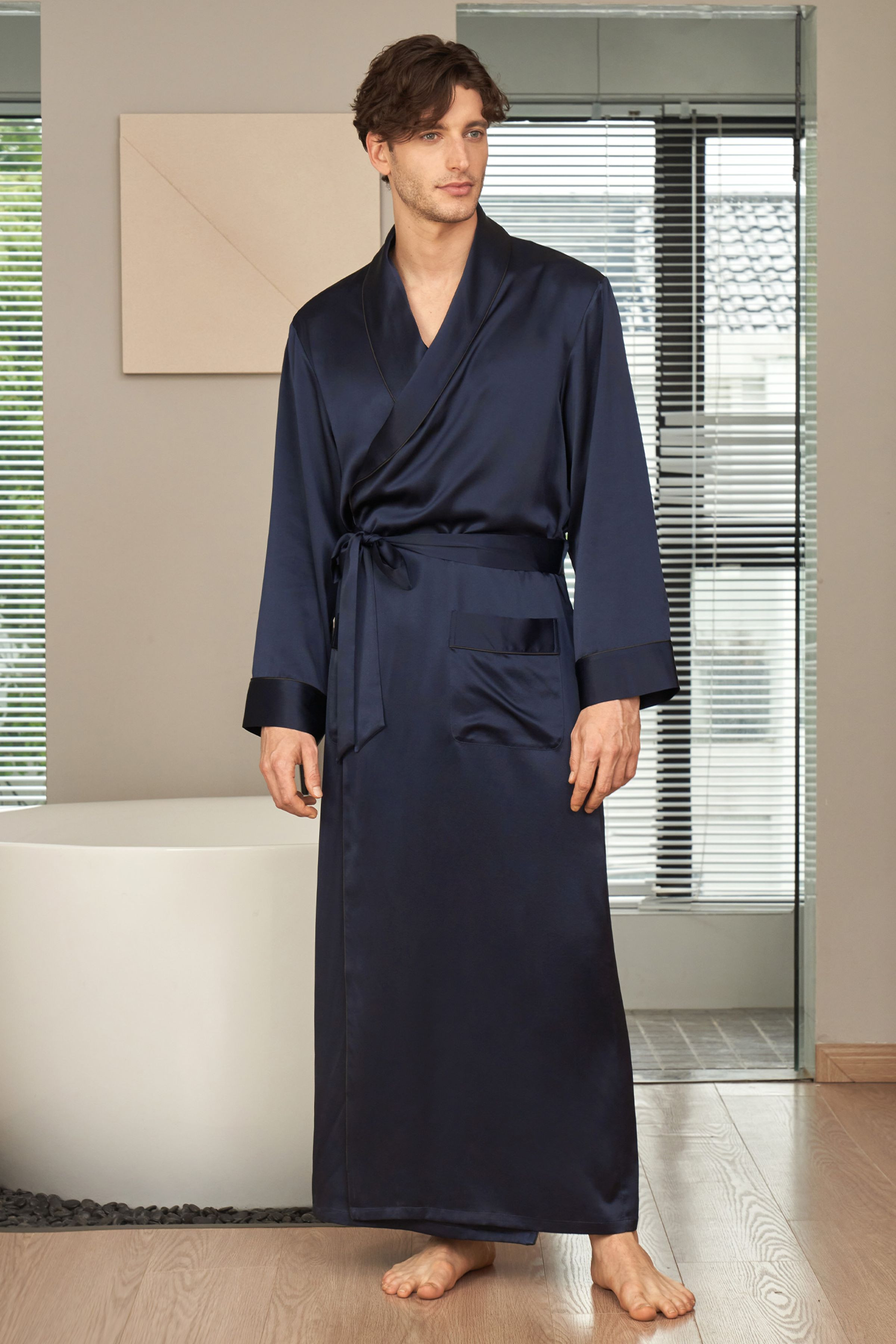 Contra Full Length Silk Robe | LILYSILK