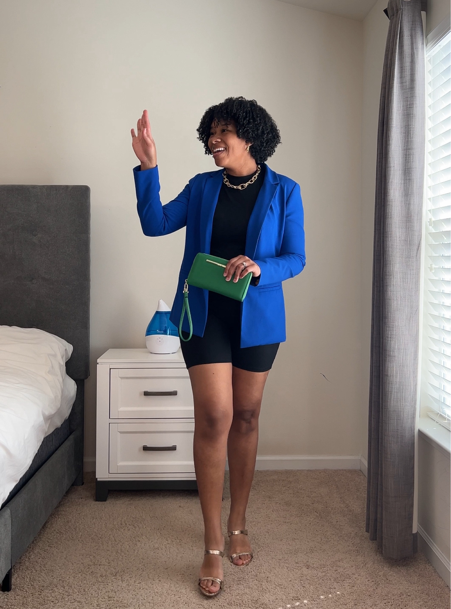 Adding a blazer to a biker shorts set elevates the casual look. It’s perfect for date night, day parties or brunch with your girls! 

#LTKstyletip #LTKfindsunder50 #LTKmidsize