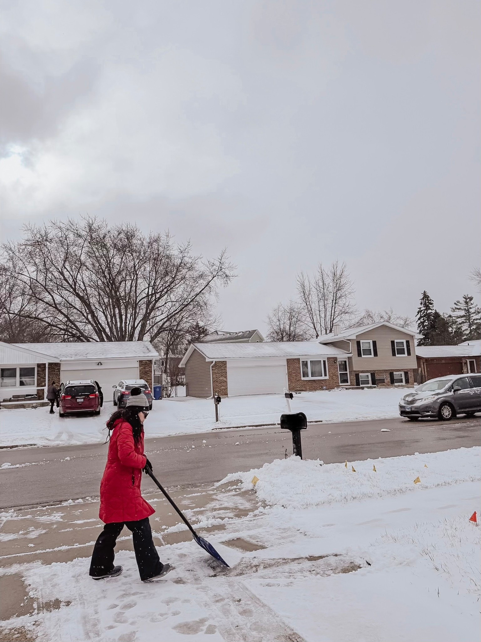 The world woke up this morning dressed in wonderland white ❤️

#LTKootd #LTKTravel #LTKWorkwear