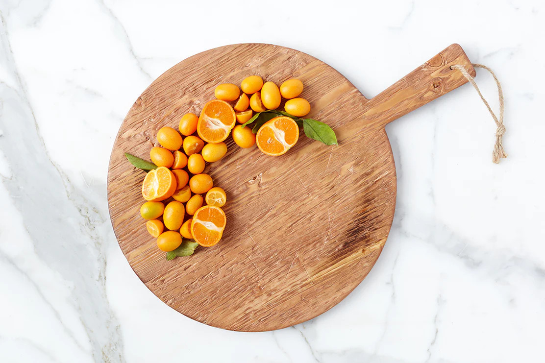 Round Pine Charcuterie Board | etúHOME