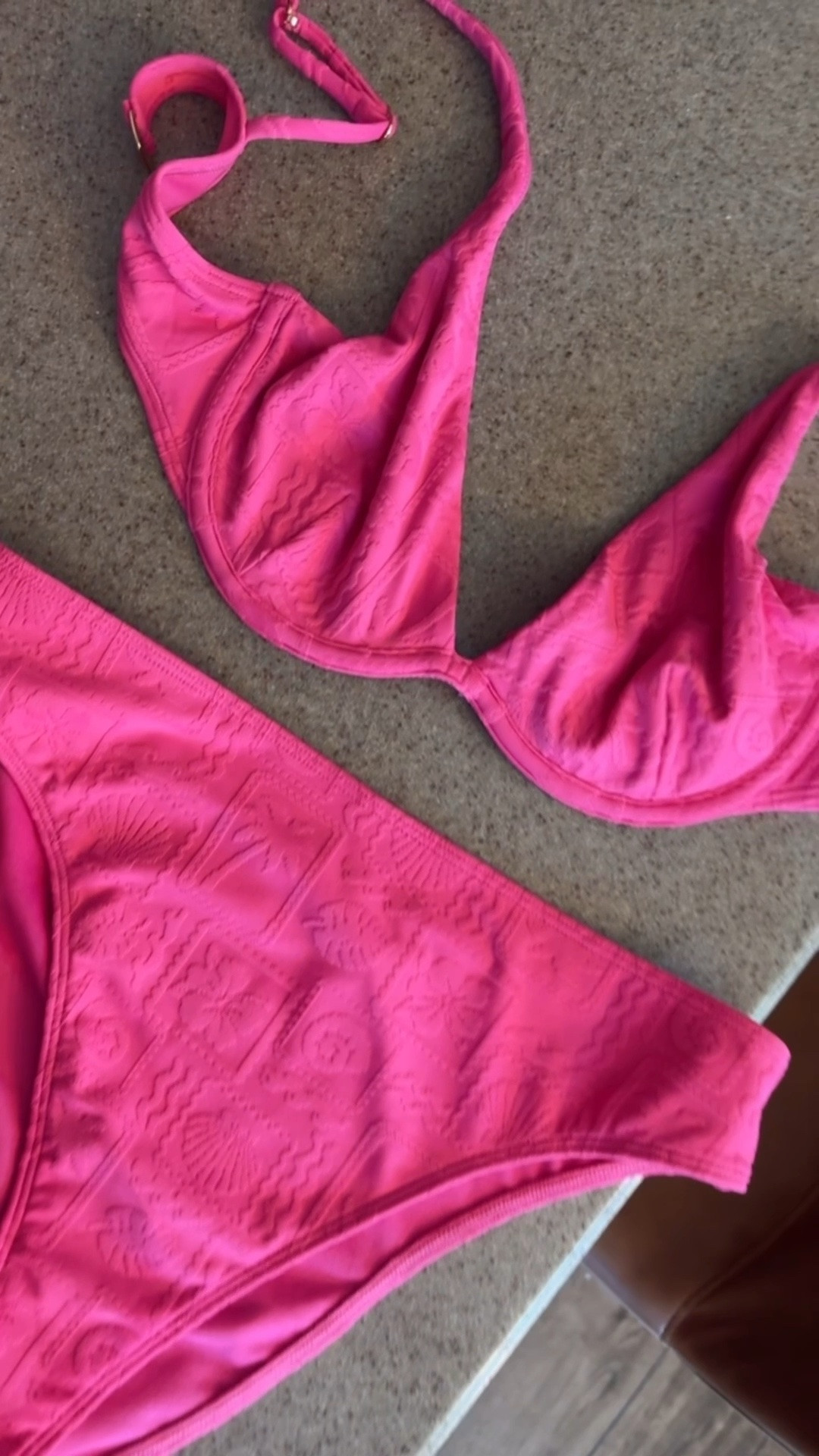 My swimsuit came and it’s so stunning. It is the exact same fit as last year and I’m am so happy with the colors and detail. Currently 25% off! 

#ltkswim #swimsuit #hotmomsummer

#LTKgrwm #LTKmomlife #LTKSaleAlert