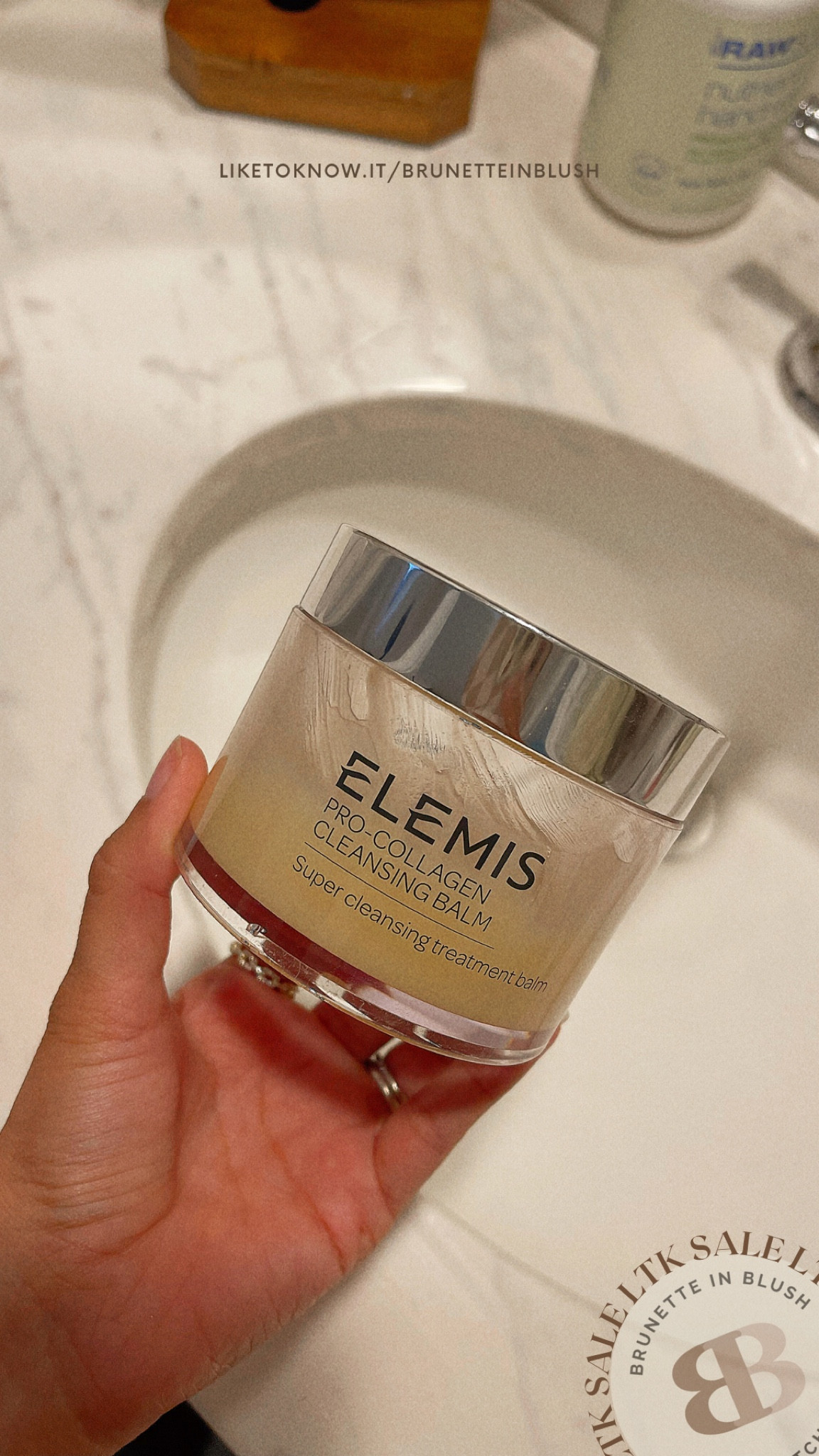 One of my favorite skincare brands, especially for SENSITIVE acne prone skin!
the best cleansing balm to get alll the makeup off



#LTKsalealert #LTKbeauty #LTKSale