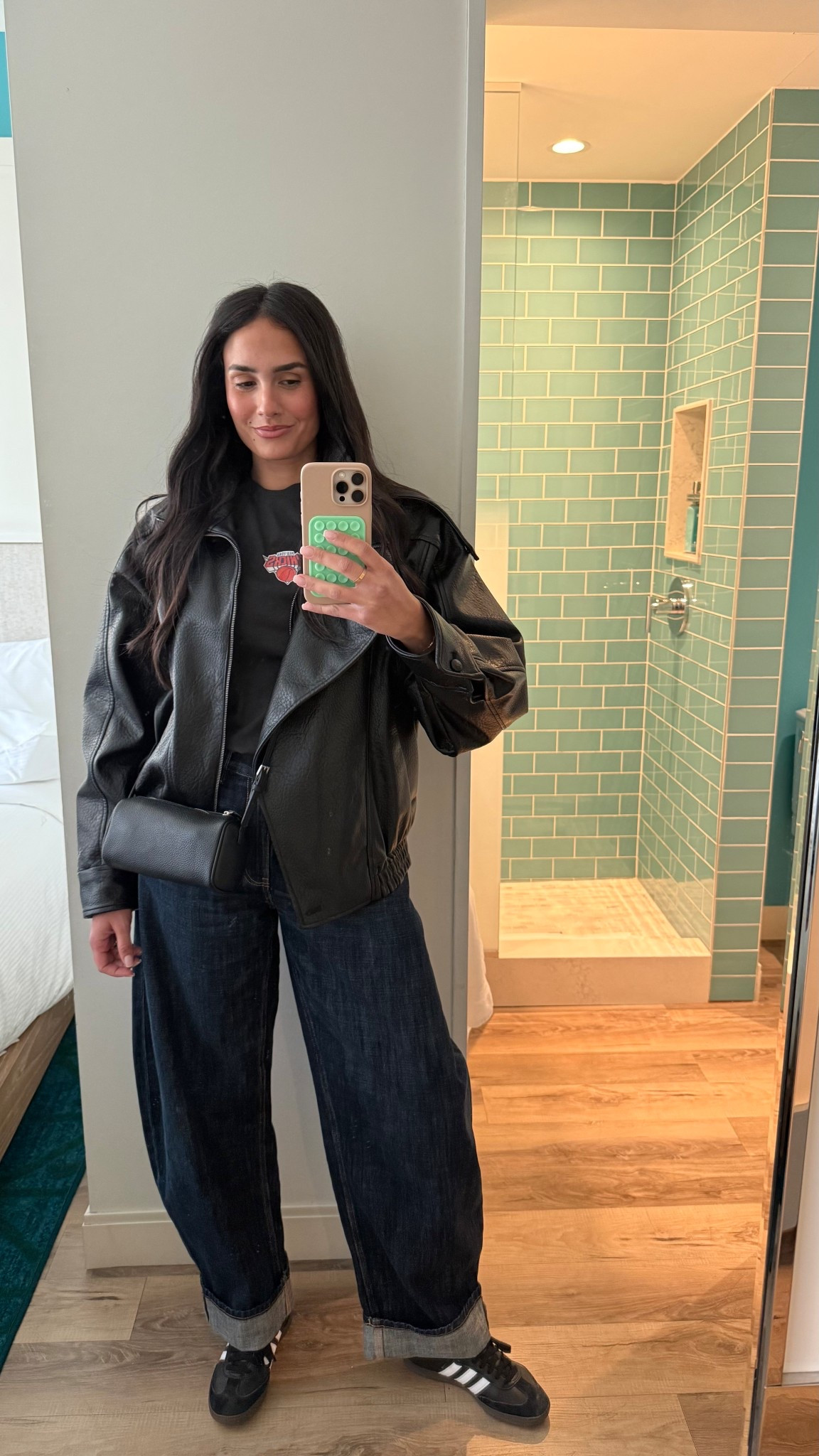 Size 28 jeans 
Medium jacket 

#LTKcanada #LTKstyletip