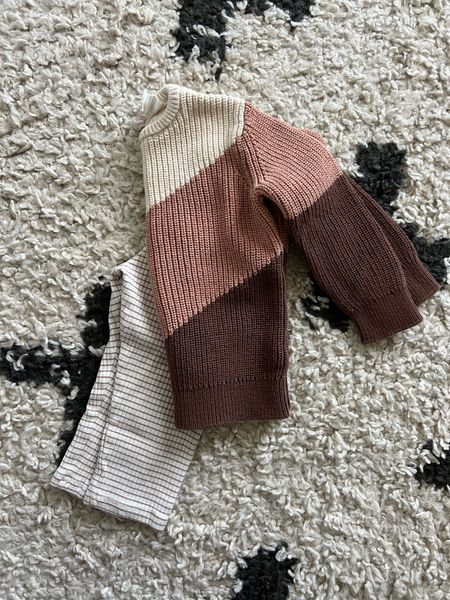 Baby girl fall/winter outfit. Sweater. Leggings. 

#LTKSeasonal #LTKfamily #LTKbaby