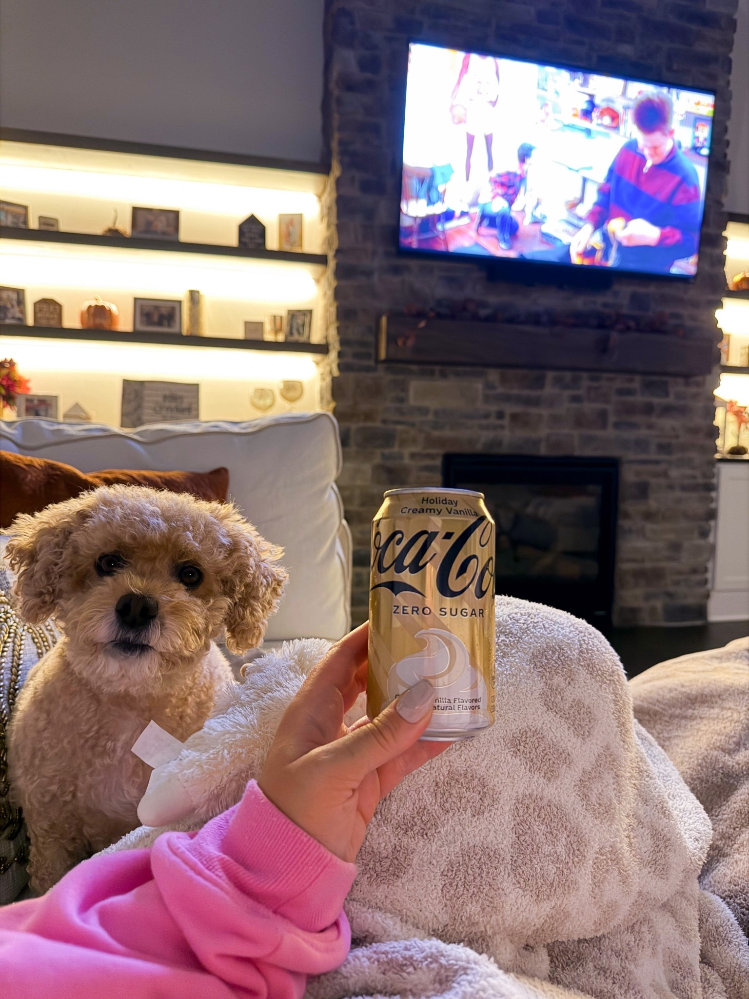 Friday [cozy] night in 🤍

#LTKdayinmylife #LTKHoliday #LTKHome