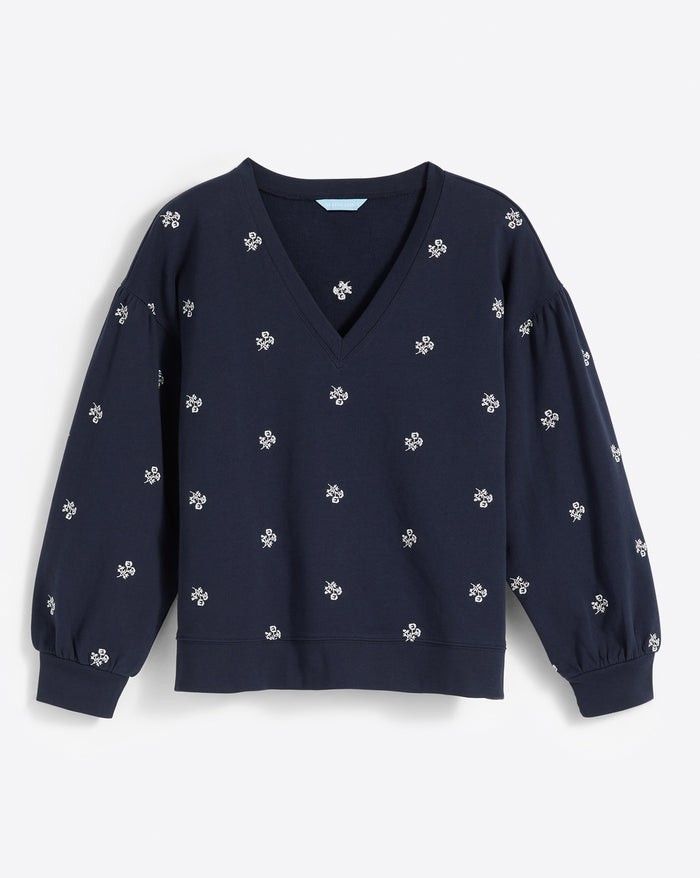 Bobbie Sweatshirt in Navy Embroidered Viola | Draper James (US)