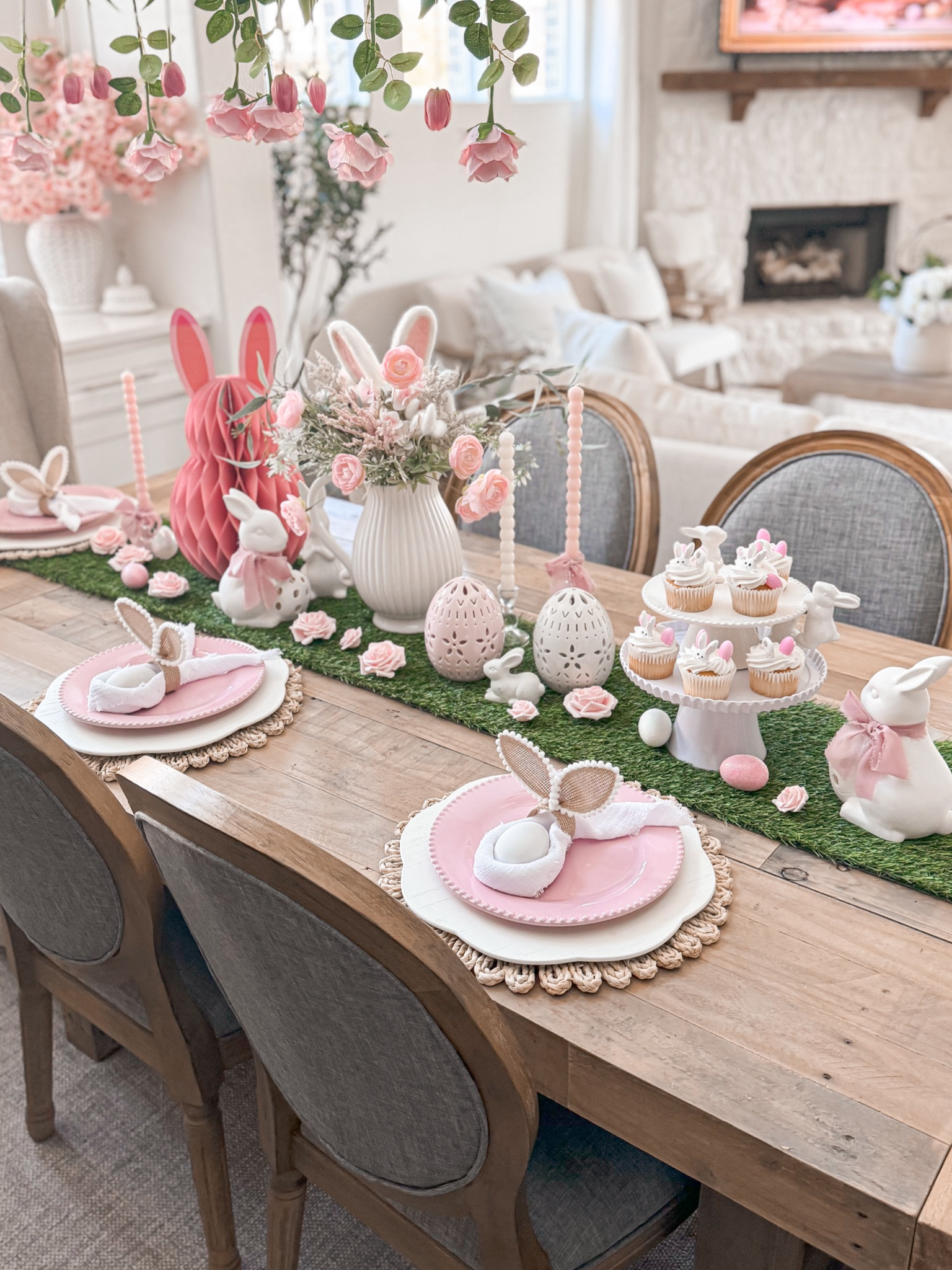 Easter tablescape with Michael’s 

Easter tablescape - spring tablescape - easter table - spring table - Easter decor


#LTKSeasonal #LTKsalealert #LTKhome