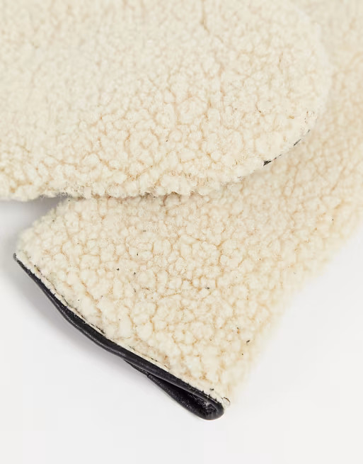 Pieces sherpa & faux leather mittens in cream | ASOS (Global)