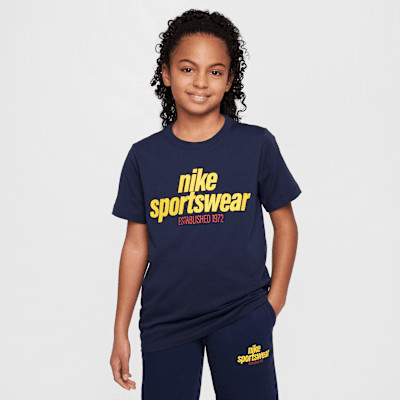 Nike Sportswear | Nike (US)