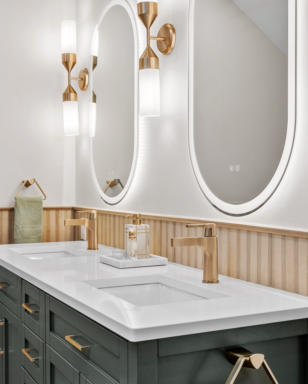Shop this modern organic style primary bathroom! 

#LTKStyleTip #LTKU #LTKHome