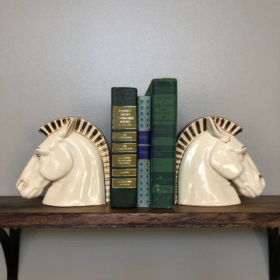 Pair of Vintage 1970s White and Gold Ceramic Horse Head Statues/Bookends | Etsy (US)