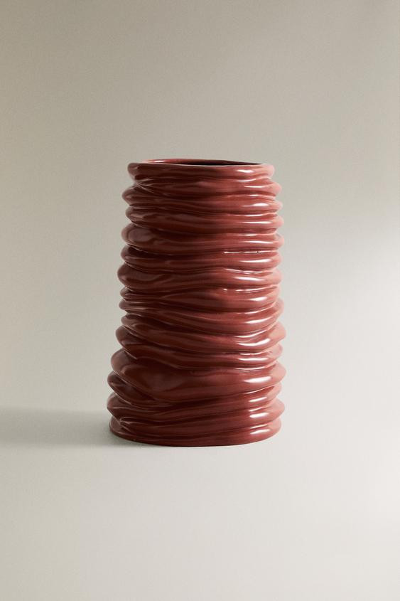WAVY CERAMIC VASE X COLLAGERIE | Zara Canada