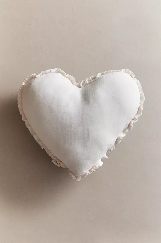KIDS' HEART CUSHION | Zara UK