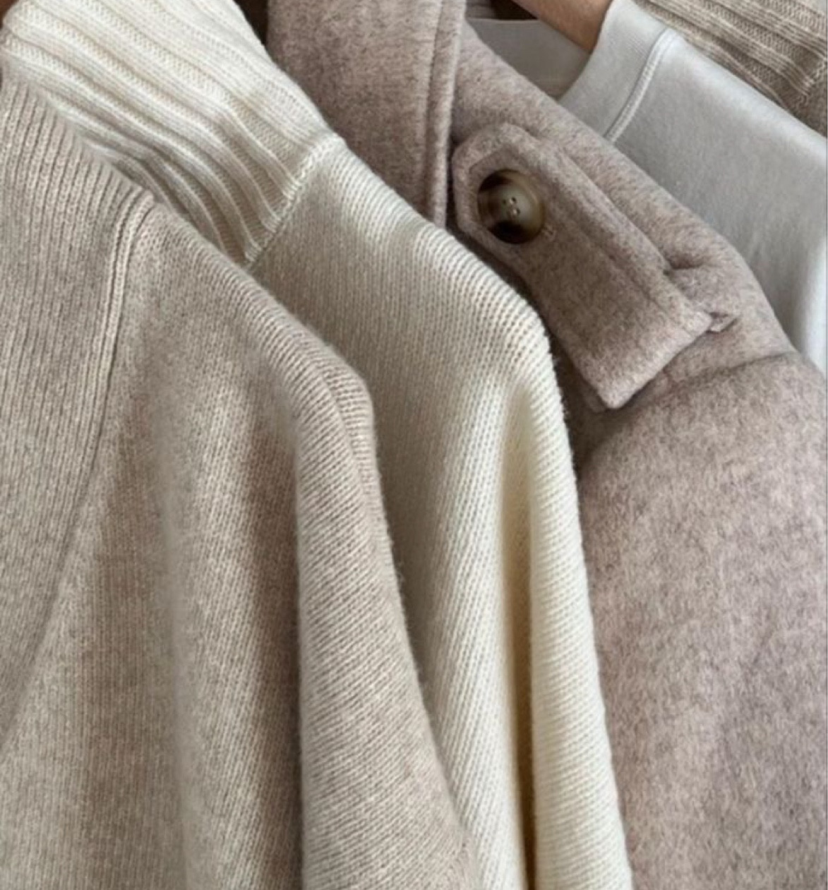 Recent Abercrombie Finds! 👜✨👡


#LTKFindsUnder50 #LTKWorkwear #LTKSeasonal