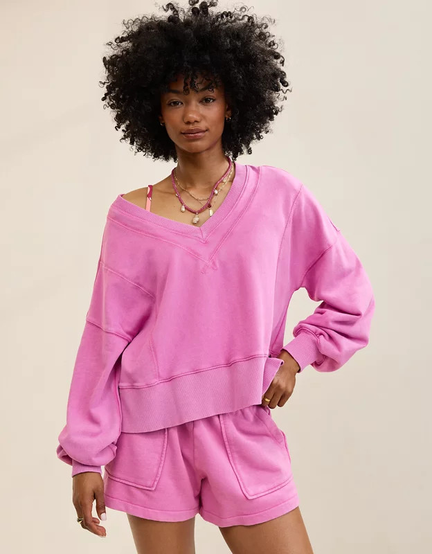 Aerie Go-To V Neck Sweatshirt | American Eagle Outfitters (US & CA)