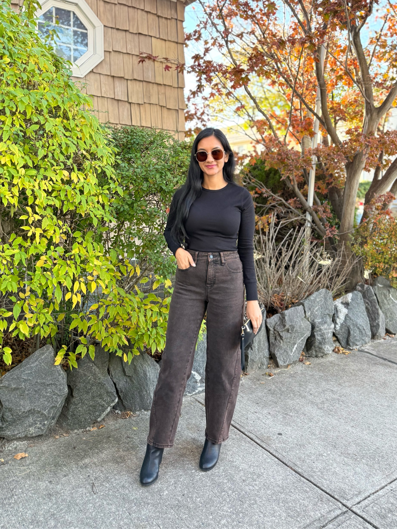 Wearing XS in top & 4 in Jeans 

#LTKSeasonal #LTKfindsunder50 #LTKstyletip