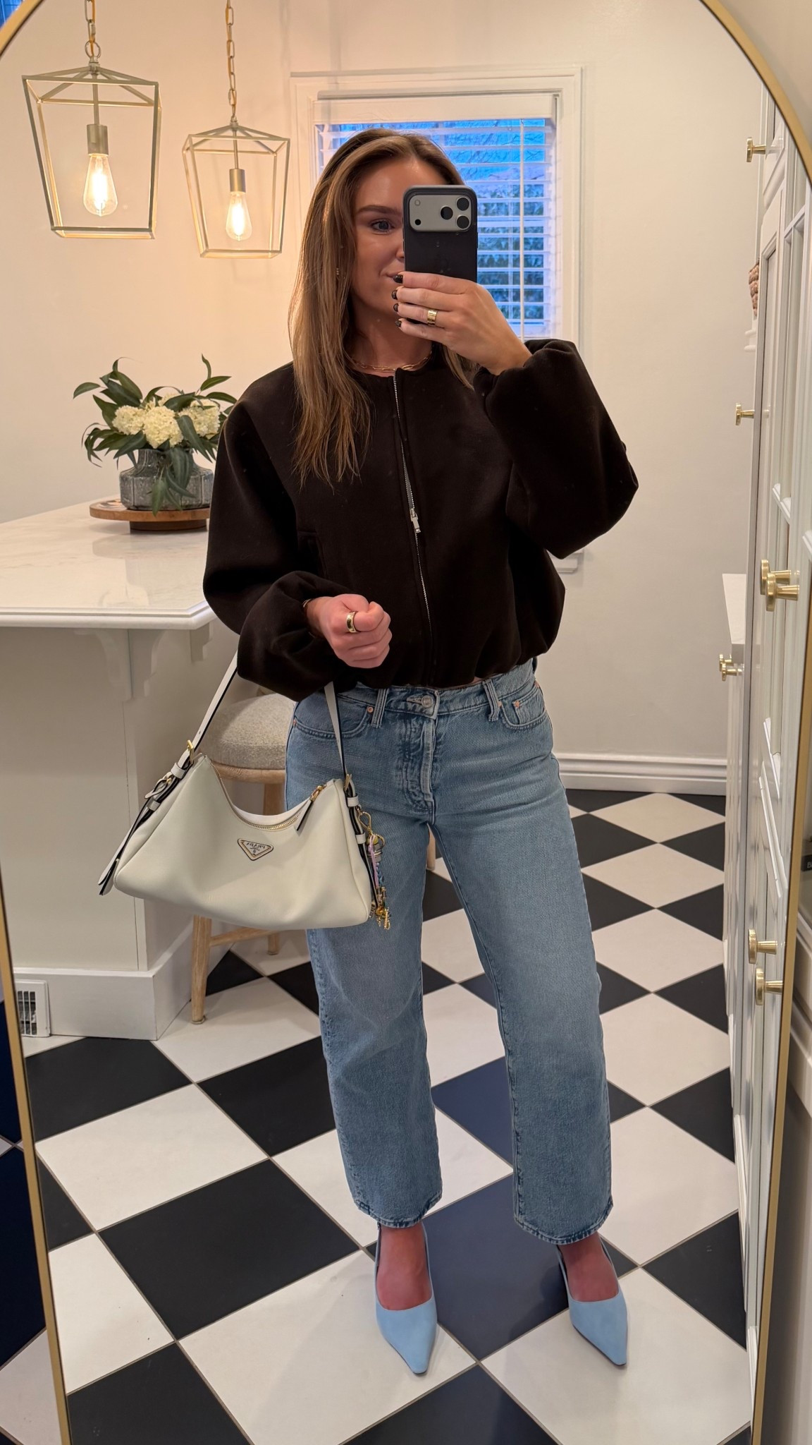 Easy dinner outfit tonight 🤎 Zara bomber + Mother jeans with my icy blue Sam Edelman heels and Prada bag. Comfy, simple, and still feels put together.

#ootd #dinneroutfit #weekendoutfit #bomberjacket #kittenheels #samedelman #zara #motherjeans #icyblue #allsaints #outfitinspo #weekendstyle #prada #womensoutfitinspo #streetstyle #everydaystyle #simplestyle 

#LTKPetite #LTKootd