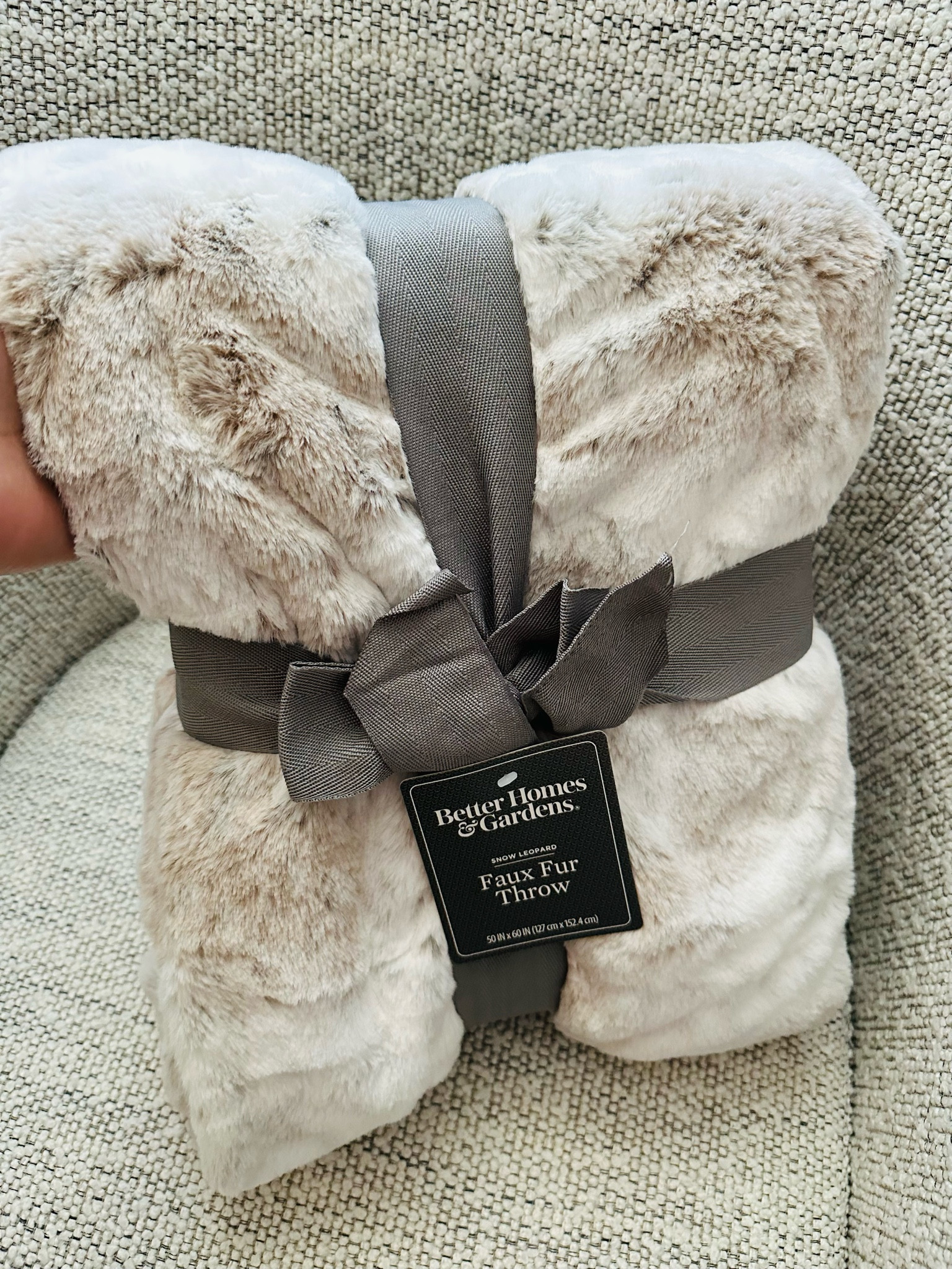 Love this cozy faux fur throw blanket!! Comes in more colors! Found some similar that are on sale and others!








Walmart, Walmart deals, Walmart finds, sale, throw blankets, faux fur, gifts for her, winter throw blankets 


#LTKSaleAlert #LTKHome #LTKGiftGuide