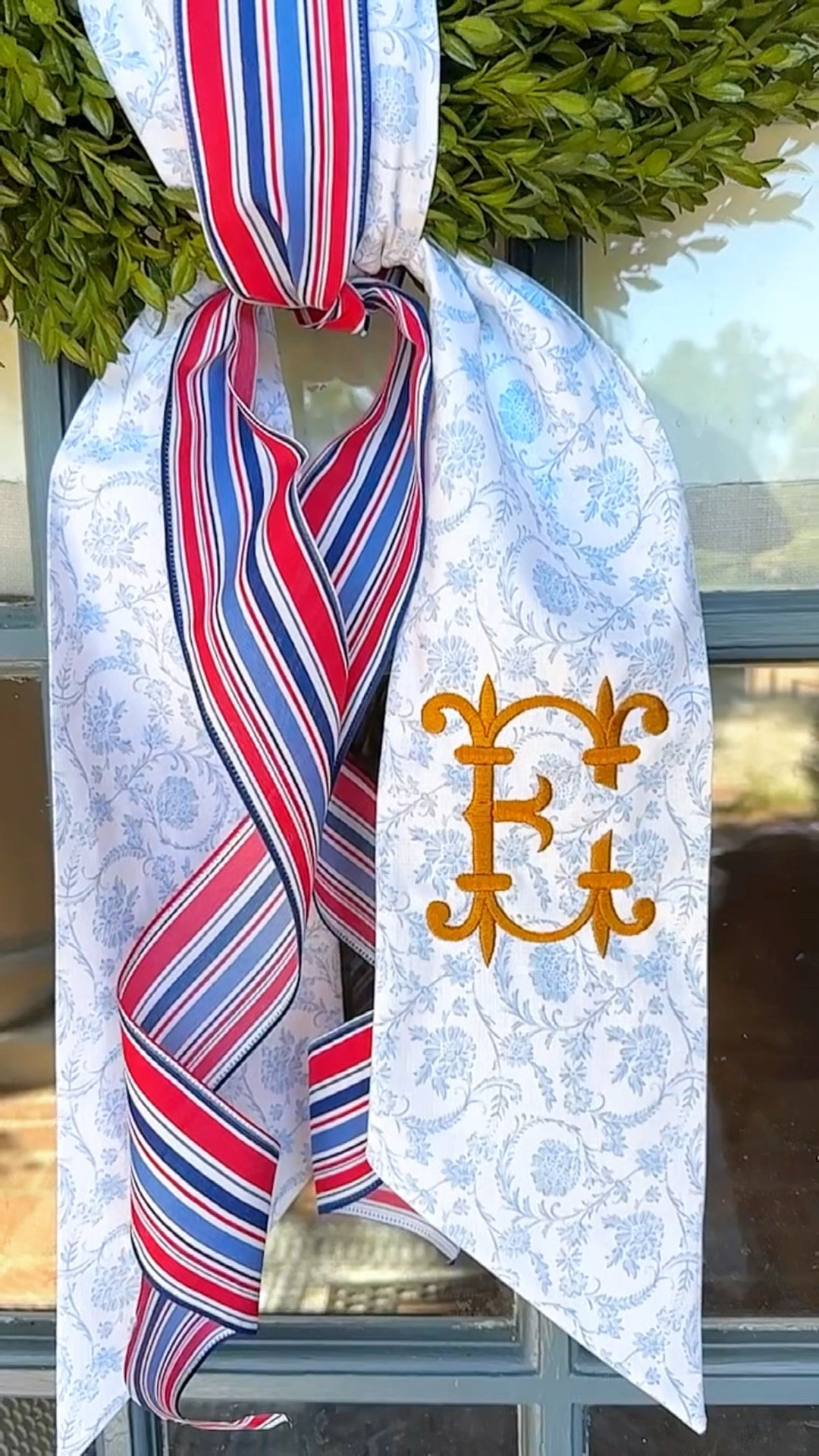 Fourth of July Porch Decor and Fourth of July Outfitts

#LTKParties #LTKHome #LTKOver40