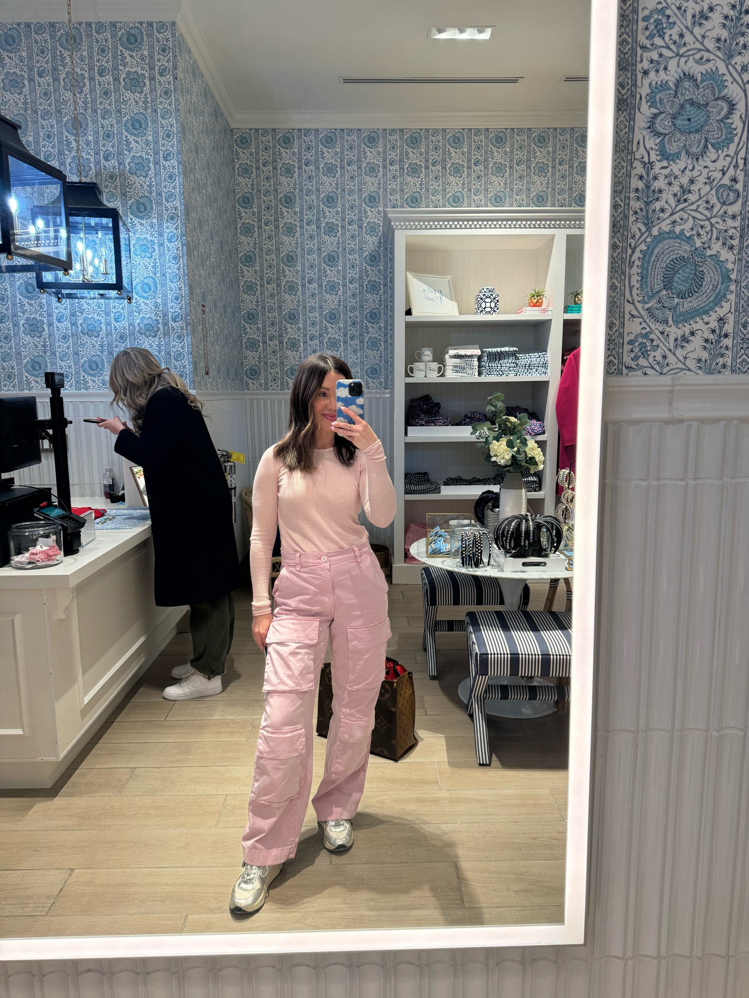 Airport outfit check!!! 😍

#LTKfindsunder100 #LTKSeasonal