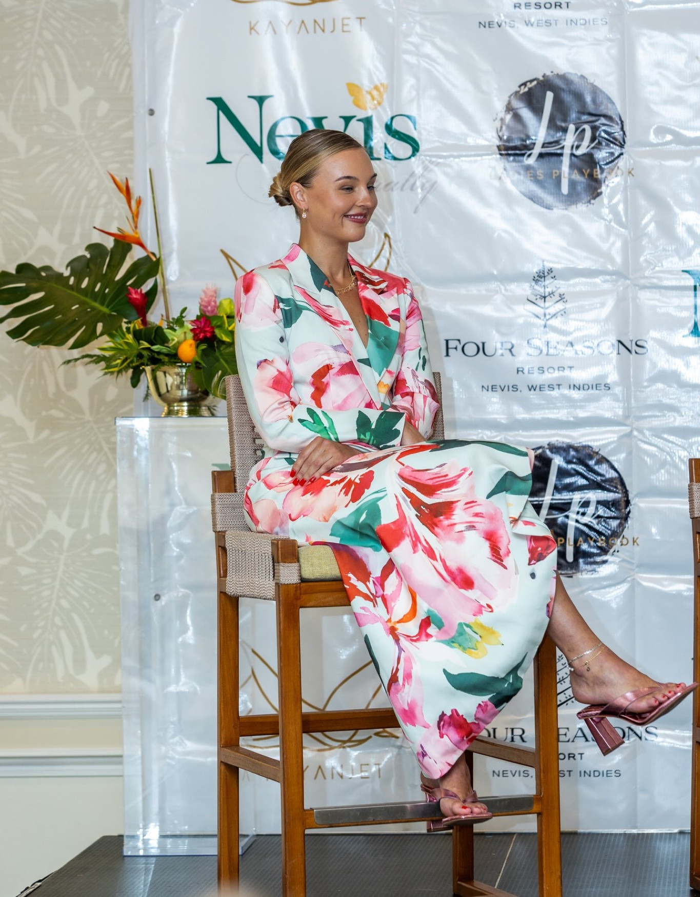 Got so many compliments on this fun, floral suit dress 🌸

#LTKWorkwear #LTKWedding #LTKParties