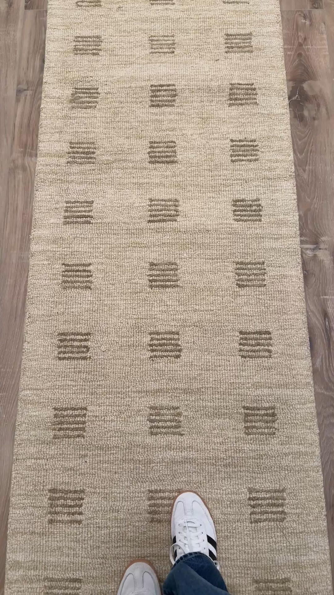 Quince Runner Rug

@onequince #quincepartner #liketkit

#LTKHome #LTKFindsUnder100 #LTKStyleTip