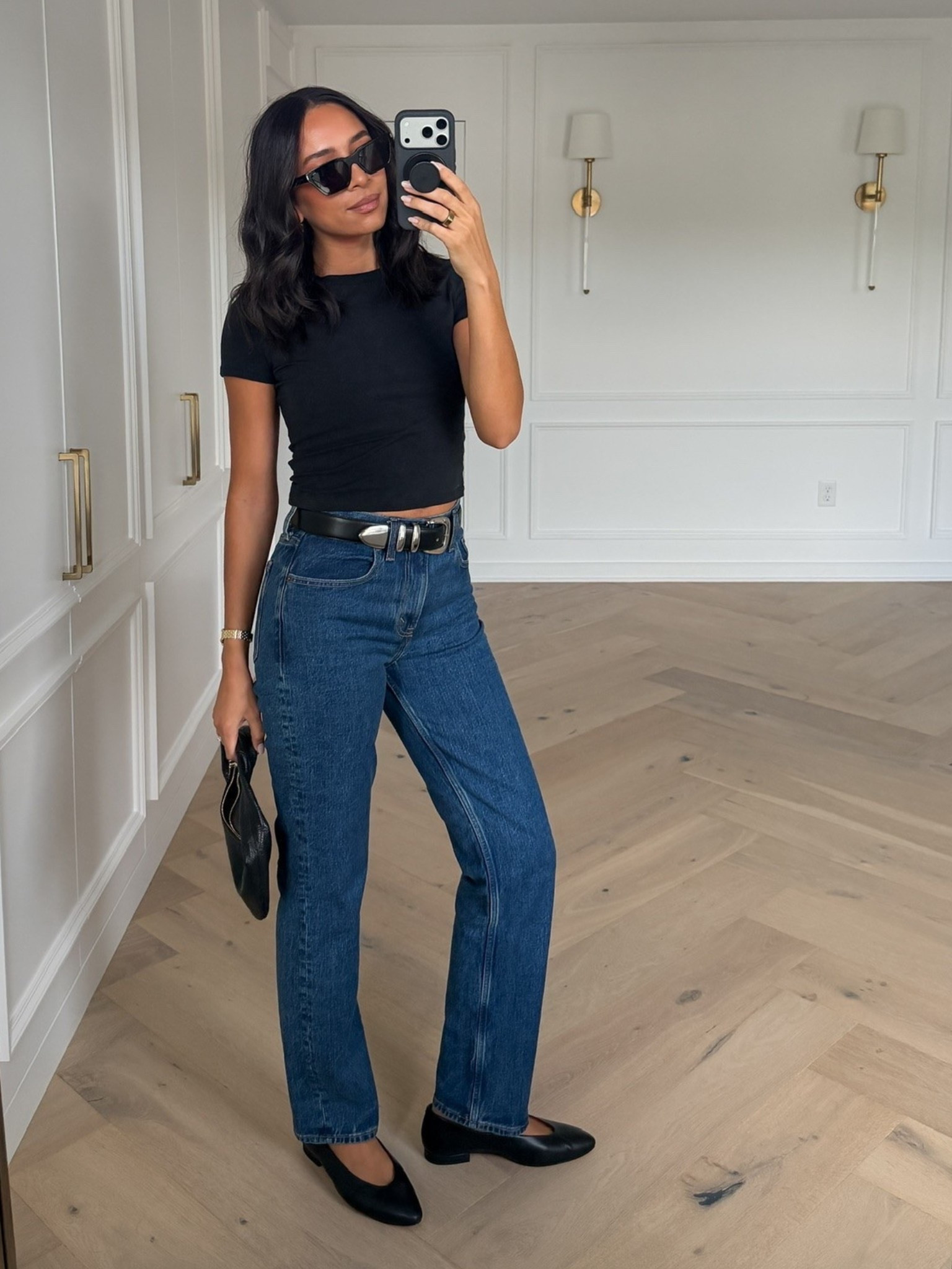 25-50% OFF all jeans + 20% off almost everything else!! Use code DENIMAF for an extra 15% OFF!! Wearing size S black tee and size 27 Long 90s straight jeans (dark wash)


fall outfit, fall fashion, abercrombie jeans, abercrombie denim, sale alert, abercrombie sale, back to school outfits, teacher outfits, date night outfits, mom outfit, postpartum outfit

#LTKSeasonal #LTKSaleAlert #LTKootd