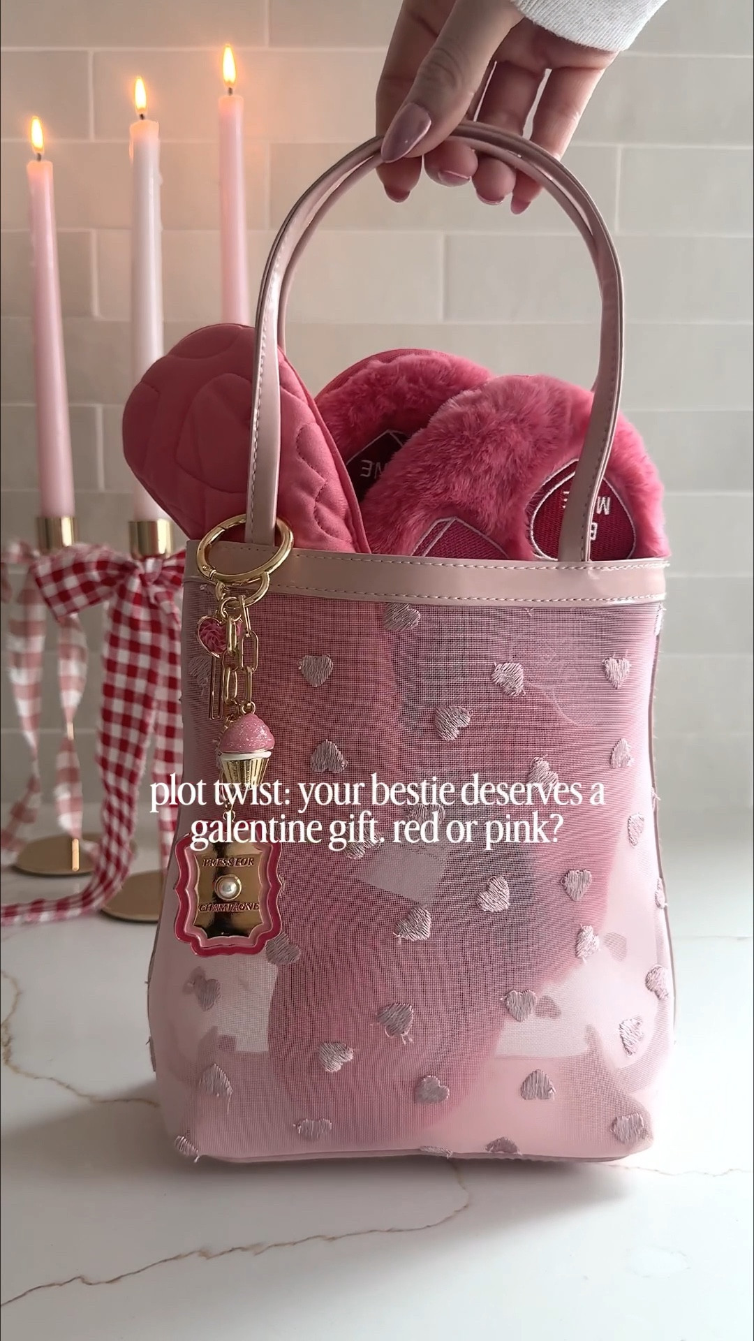 Bestie Valentine’s Gift Idea💗

#LTKValentine #LTKmomlife #LTKdayinmylife