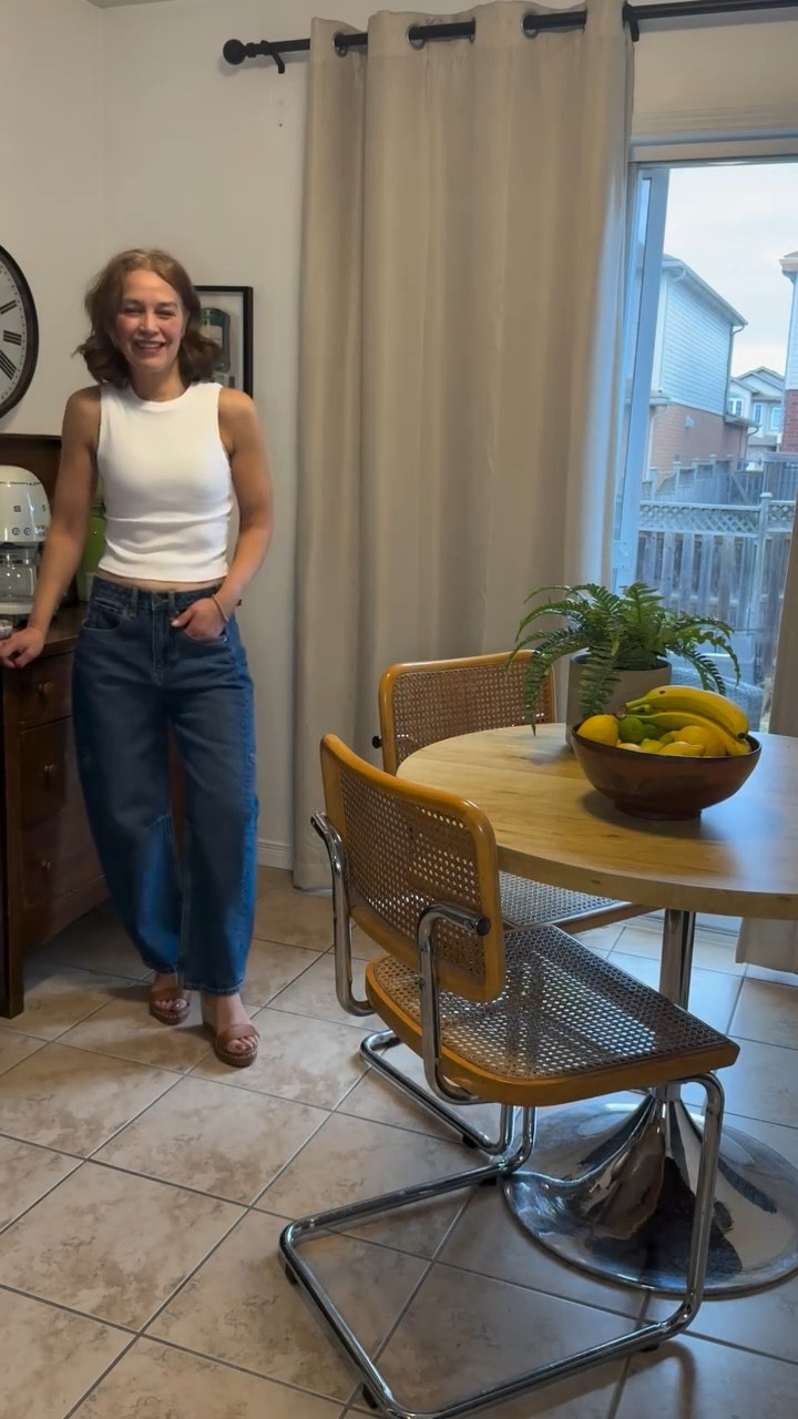 Stepping into spring and summer with @walmartcanada 🌿
#gifted 

Loving these versatile pieces - from barrel jeans and cropped tanks to flowy dresses and everyday wedge sandals. Stylish, comfortable, and accessible 🤍 

#gifted #walmartfashion #springsummerstyle #affordablestyle