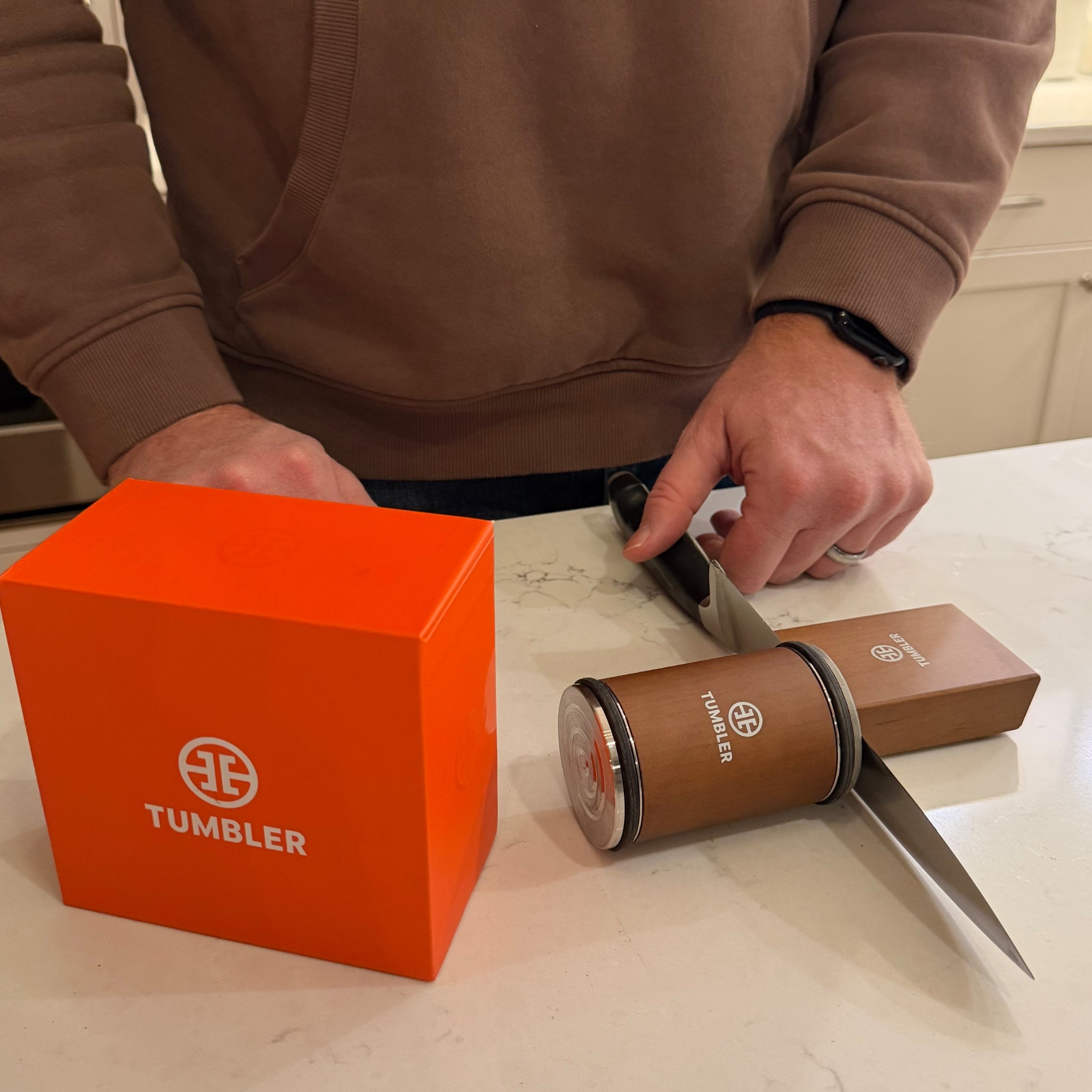 My husband’s favorite Christmas gift 🎁 This rolling knife sharpener makes our kitchen knives legit scary sharp again — and it’s actually easy to use (no fancy skills required). If your knives are dull but you don’t want to deal with stones or get them professionally sharpened, this one is so good 🔪✨ 

#LTKMens #LTKGiftGuide #LTKHome