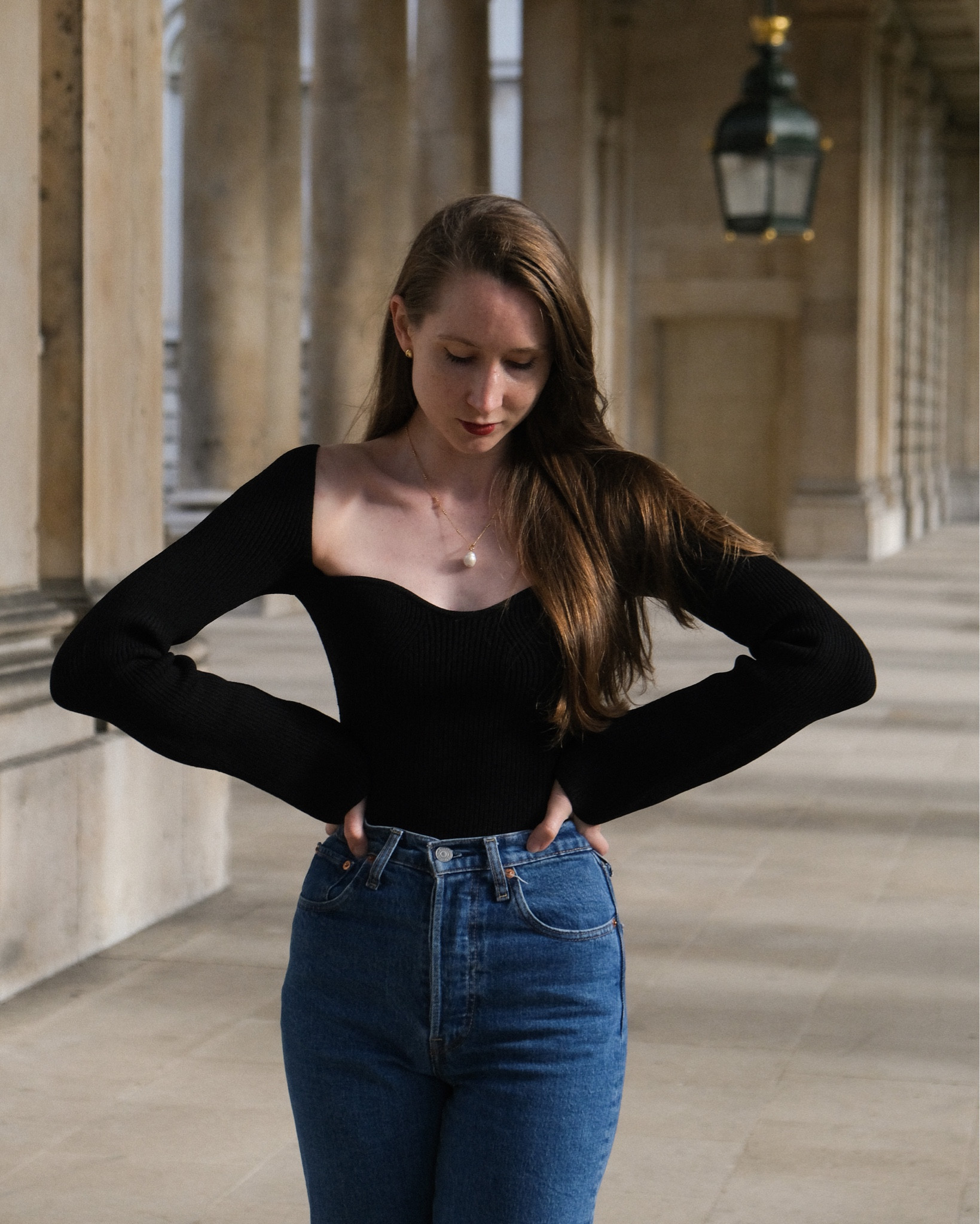 I love a statement top - it transforms a simple outfit into anything but. Here I’ve styled Pixie Market’s Chiara Top (a great dupe for the Khaite Maddy Top) with my favourite Levi Ribcage jeans for date night outfit. 

Wearing a size XS in the Chiara Top & size 24 in the Levi Ribcage jeans. Jeans were in the colour “Georgie” which is no longer available but have linked a similar shade / similar options. 