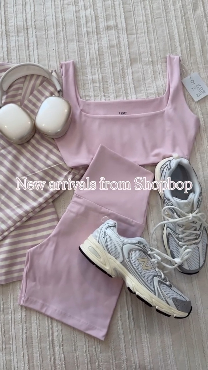 New arrivals from @shopbop ☁️🎀👟

2026 fitness outfits ideas

Shop this adorable set in the perfect shade of pink 



#LTKActive #LTKfitnessgoals #LTKootd