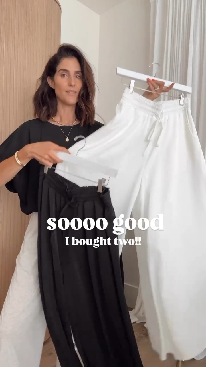 Soo good I bought two! I’m just shy of 5-7” wearing the size small tee and pants! 
#stylinbyaylin #aylin

#LTKSeasonal #LTKootd #LTKgrwm