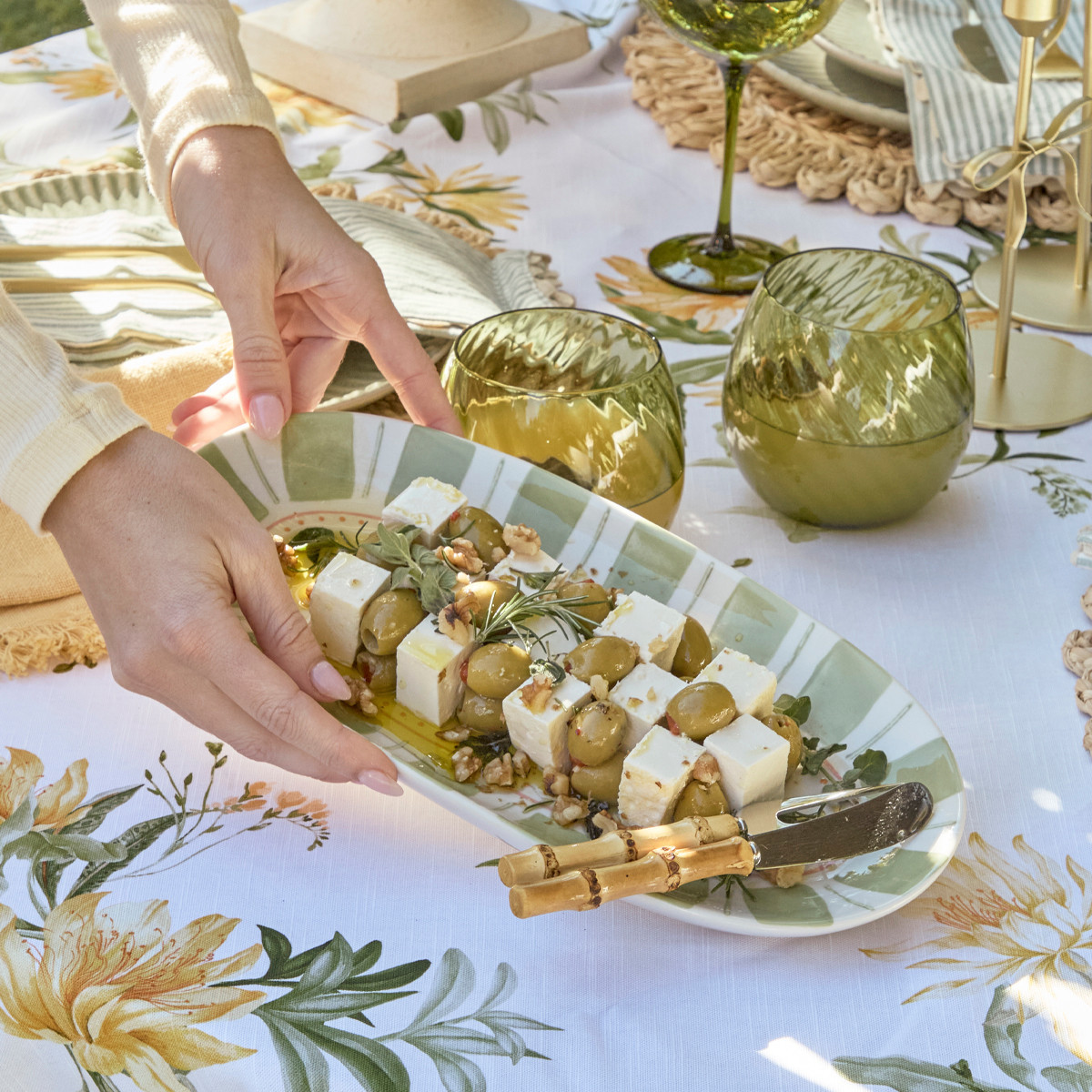 Peyton Oval Platter [MUSLPEYOPS25] | Pillow Talk AU