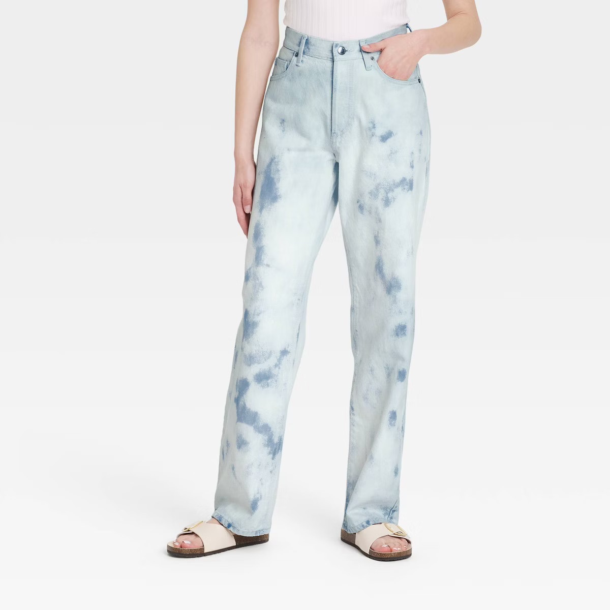 Women's Mid-Rise 90's Baggy Cloud Jeans - Universal Thread™ Light Wash | Target