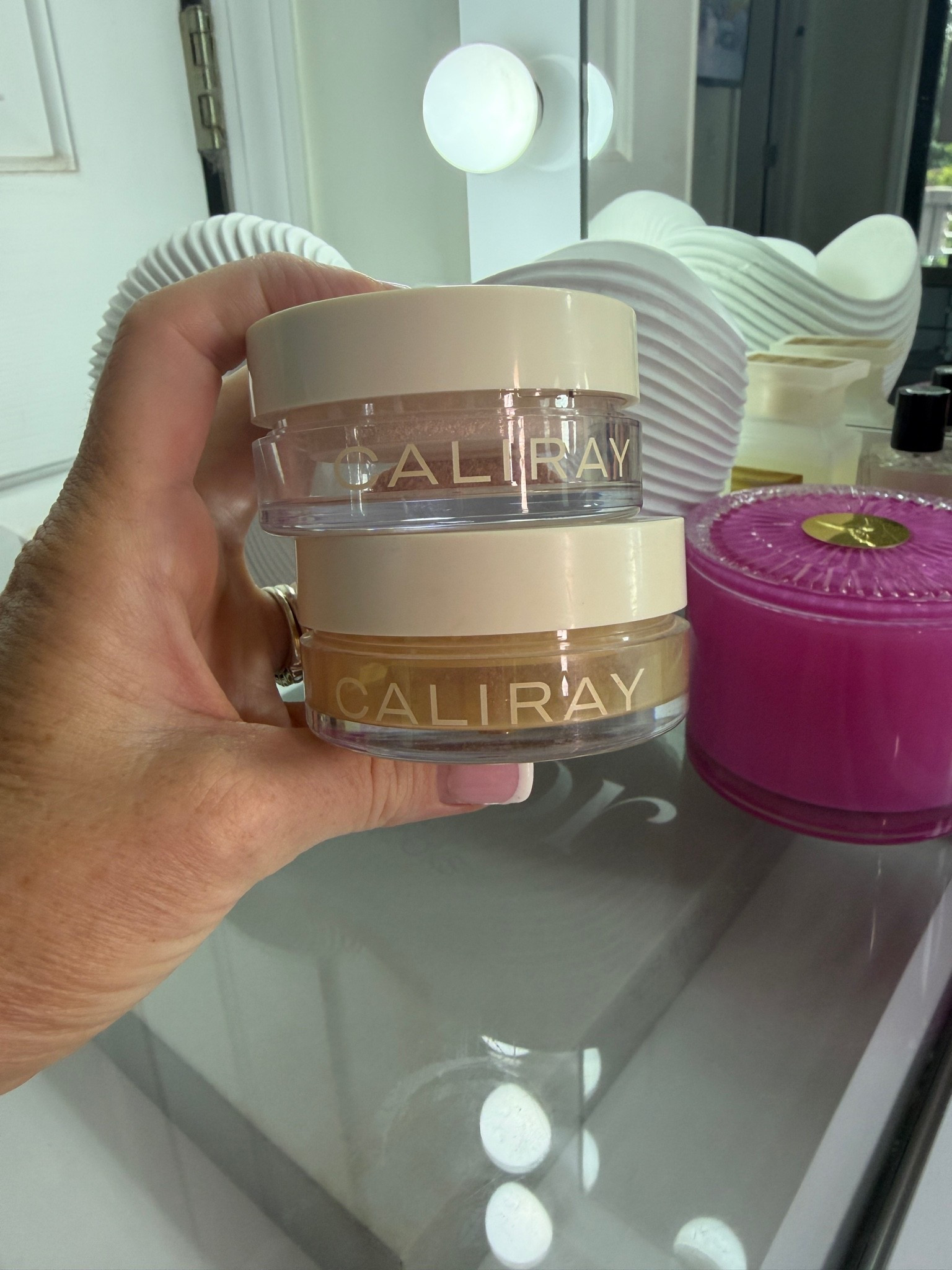 My absolute favorite loose powder it has hydrologic acid and makes your skin feel like silk

#LTKgrwm #LTKmorningroutine #LTKselfcare