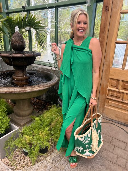 🚨 on sale 30% off
Outfit inspiration💚

Loving  all the way you can style  the New Franne Golde Santorini Dress and Riviera Wrap,💚

One way here… wait til you see the other ways as well💚💚💚

Flattering and so easy to wear everyday, dress up or for Travel 💚

Styles with an Chicos bag and shoes no longer available.

Jewelry earrings and bracelets are Lisi Lurch 

#LTKSaleAlert #LTKOver40 #LTKStyleTip