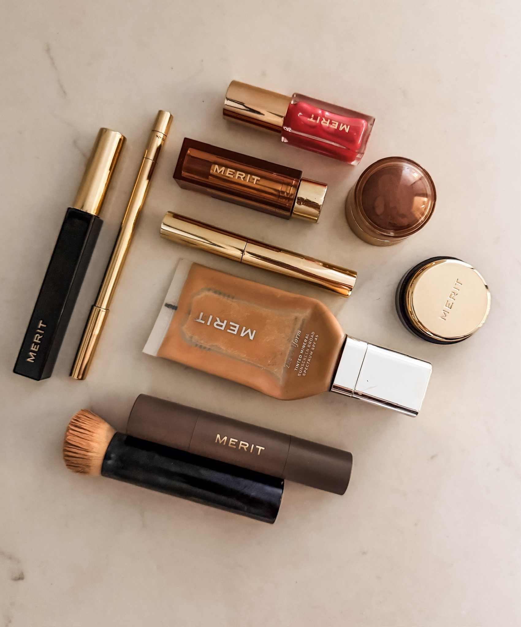 A clean, elevated makeup routine 🤍
Loving this MERIT Beauty lineup for an effortless, polished look—minimal makeup essentials that feel lightweight and natural. From cream blush, lip oil, and tinted mineral sunscreen to bronzer stick, foundation complexion stick, eyeliner, mascara, and luxury makeup brushes, these are perfect for an everyday makeup routine with a modern, skin-first finish. Simple, chic, and easy to use.

#eanesinteriors #meritbeauty #cleanbeauty #minimalmakeup #everydaymakeup #creamblush #lipoil #tintedsunscreen #bronzerstick #complexionstick #makeupflatlay #ltkbeauty

#LTKBeauty #LTKSeasonal #LTKselfcare