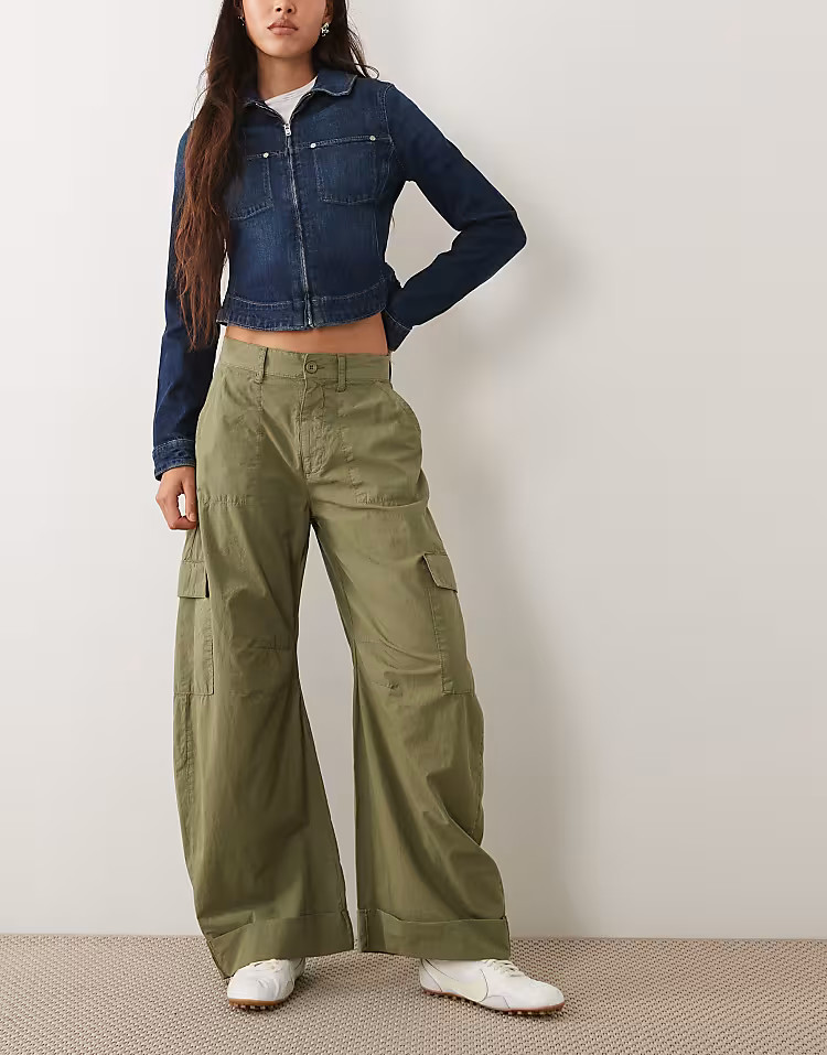\u203a ASOS DESIGN bubble hem trouser with cargo pockets in khaki | ASOS (Global)
