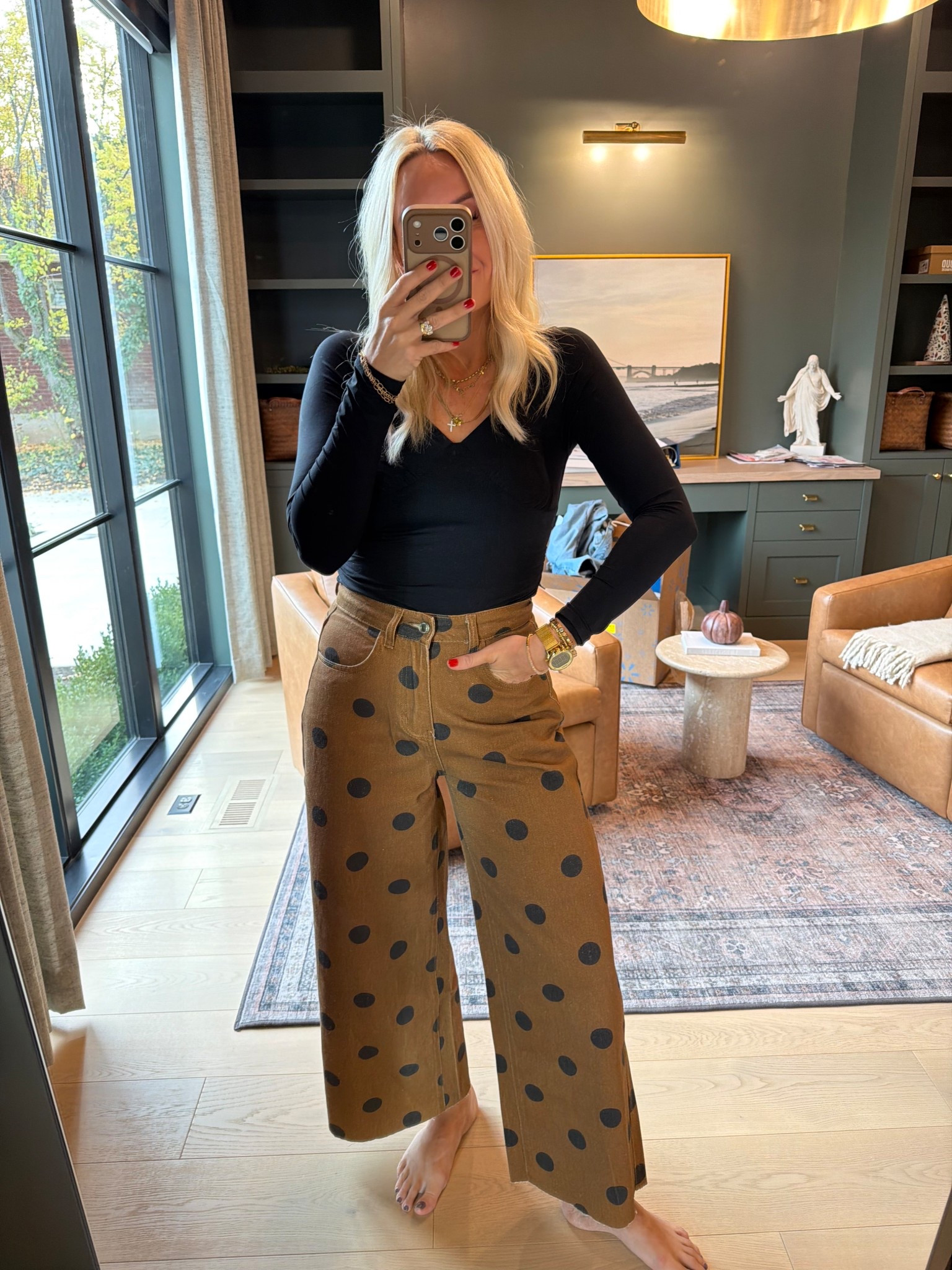 These pants are so cute! Perfect for fall and Thanksgiving! 

#LTKStyleTip #LTKFindsUnder100 #LTKFindsUnder50