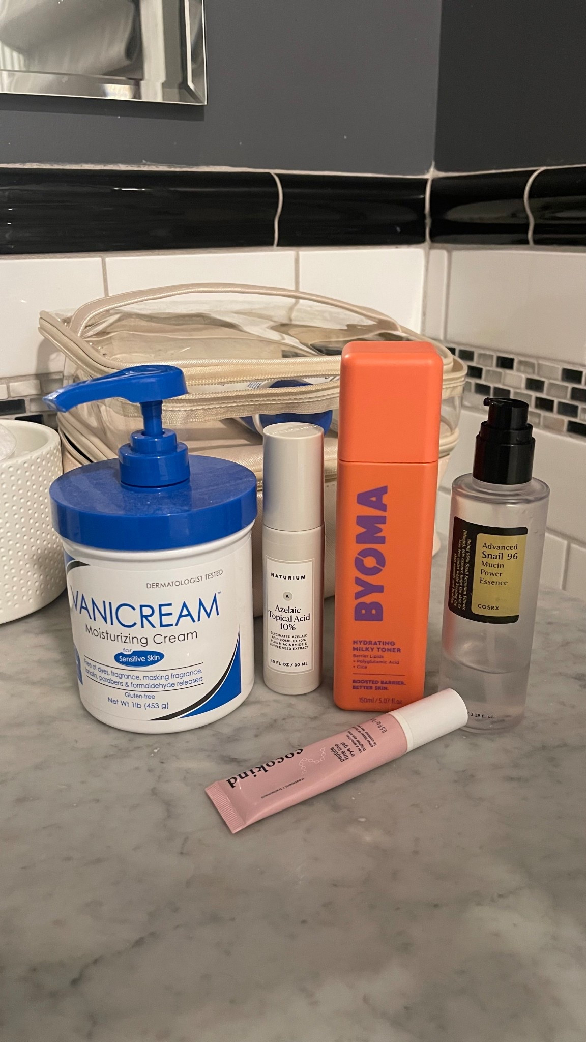 Nights 3 Recovery Products for Skin cycling
Byoma hydrating milky toner
Azelaic acid serum
Snail mucin
Vanicream moisturizer
Cocokind eye cream

#LTKBeauty