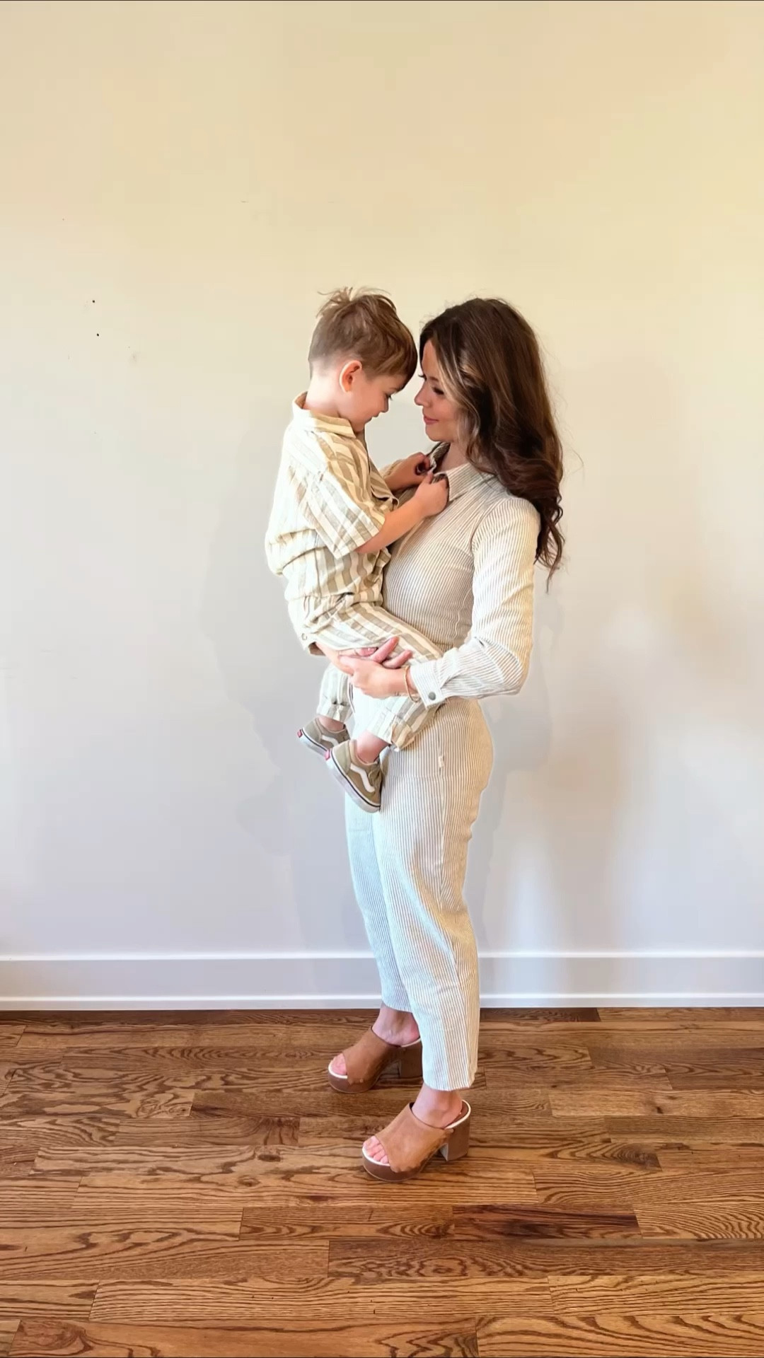 I never thought I’d find “matching outfits” that I liked unit Rylee + Cru. Obsessed with this combo and they’re so comfy! Perfect for family photos too. 

Boy mom’s let me hear you roar 🦖🧡

(By the way, my clogs are on sale 😉)

#LTKfamily #LTKSeasonal #LTKkids