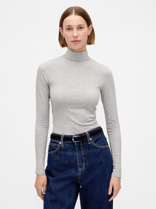 Featherweight Turtleneck | Gap (US)